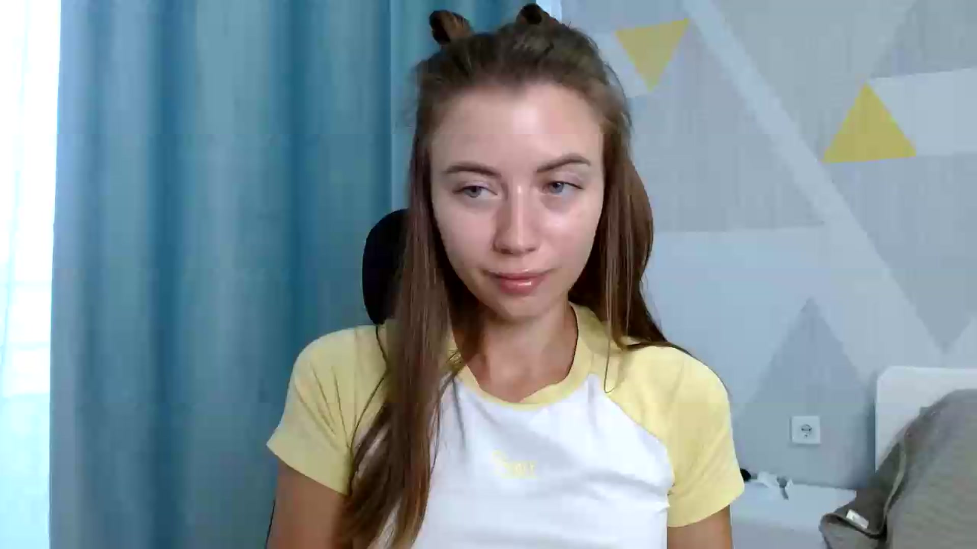 Gallery image thumbnail from Sulfate0's myfreecams stream on, 07/27/2026, 06:54 image 19 of 20