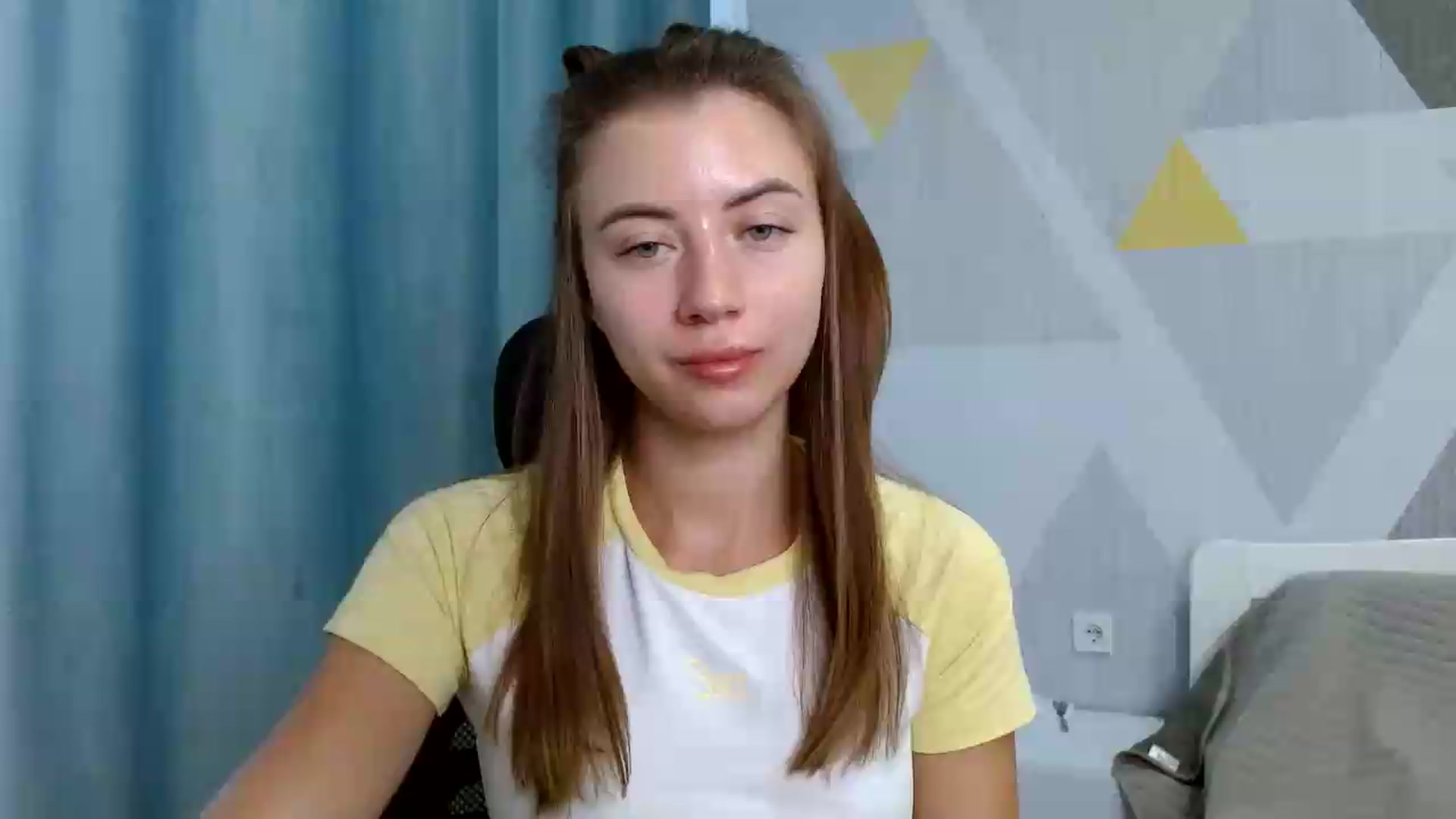Gallery image thumbnail from Sulfate0's myfreecams stream on, 07/27/2026, 06:54 image 1 of 20