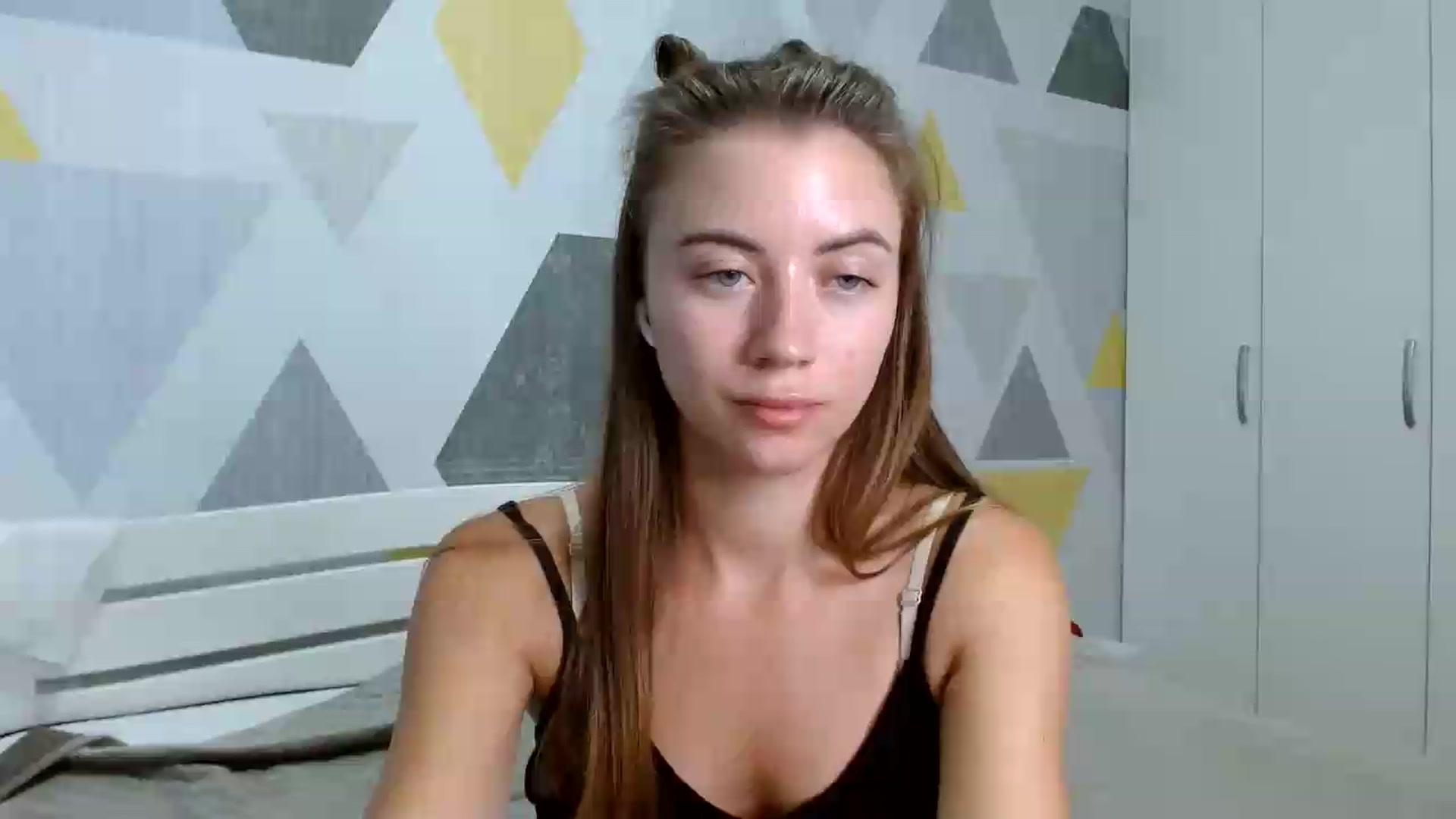 Gallery image thumbnail from Sulfate0's myfreecams stream on, 07/27/2026, 08:21 image 4 of 20