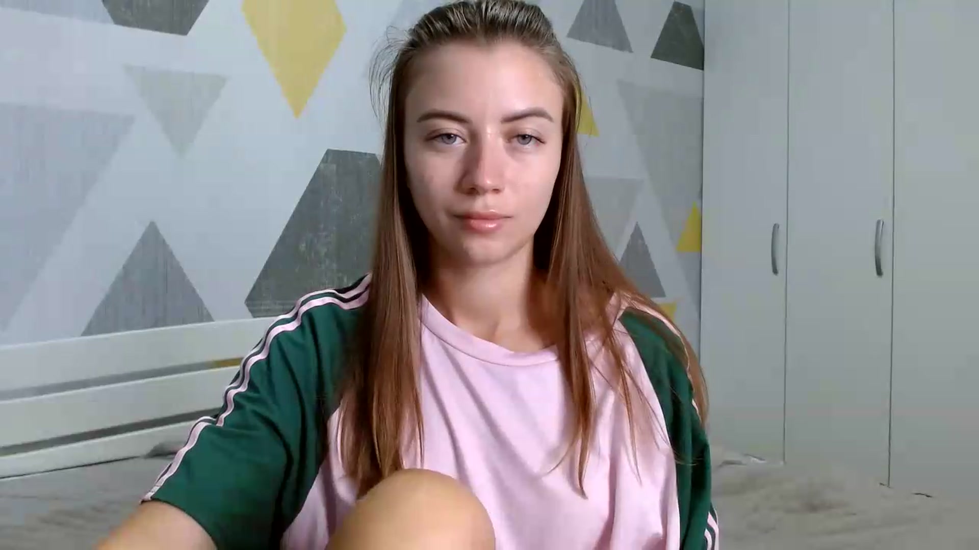 Gallery image thumbnail from Sulfate0's myfreecams stream on, 07/28/2026, 07:38 image 4 of 20