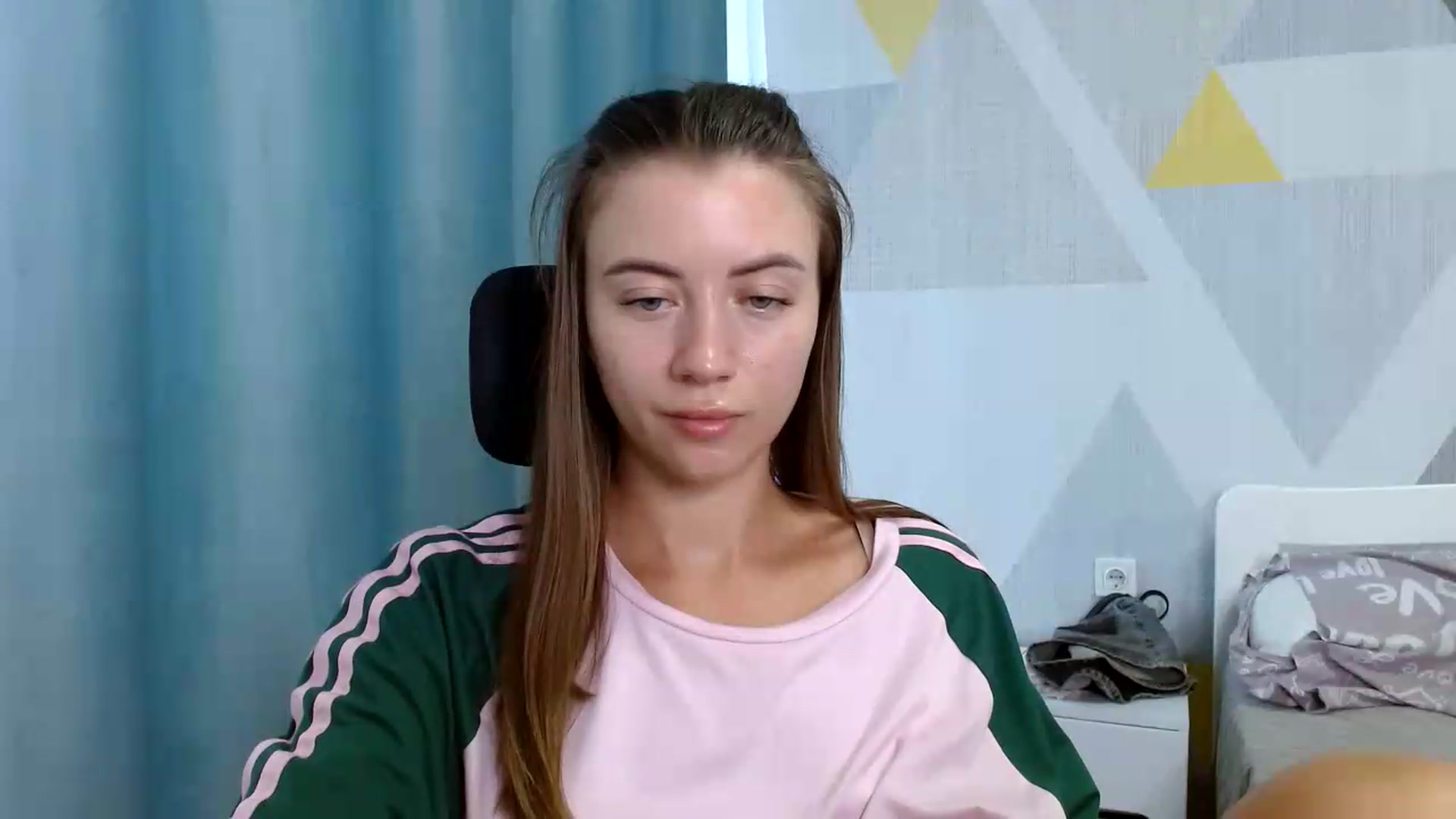Gallery image thumbnail from Sulfate0's myfreecams stream on, 07/28/2026, 08:59 image 6 of 20