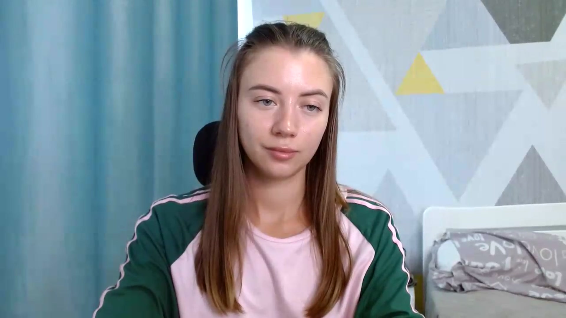 Gallery image thumbnail from Sulfate0's myfreecams stream on, 07/28/2026, 08:59 image 15 of 20