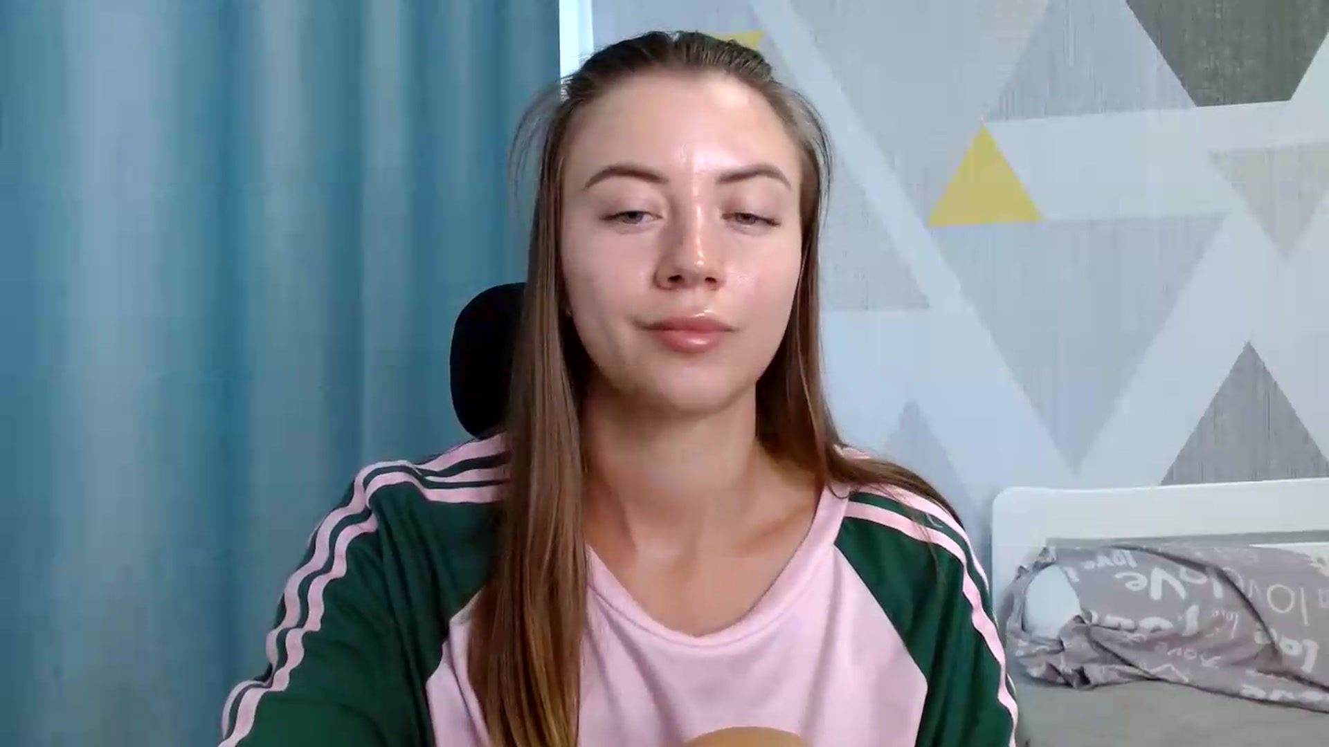 Gallery image thumbnail from Sulfate0's myfreecams stream on, 07/28/2026, 08:59 image 12 of 20