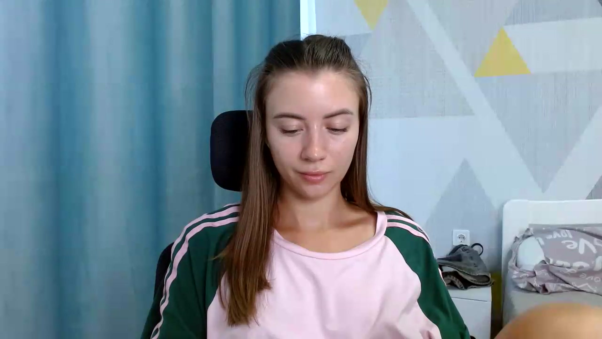 Gallery image thumbnail from Sulfate0's myfreecams stream on, 07/28/2026, 08:59 image 2 of 20