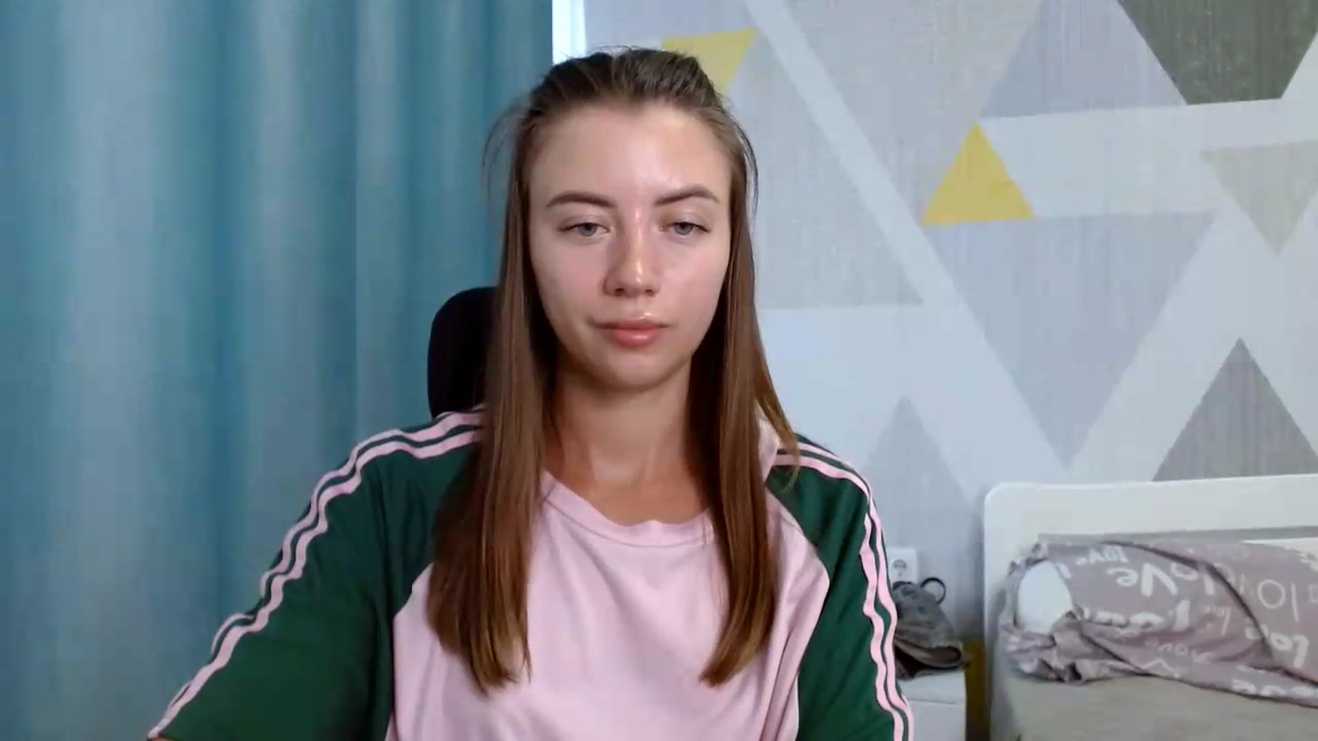 Gallery image thumbnail from Sulfate0's myfreecams stream on, 07/28/2026, 08:59 image 17 of 20