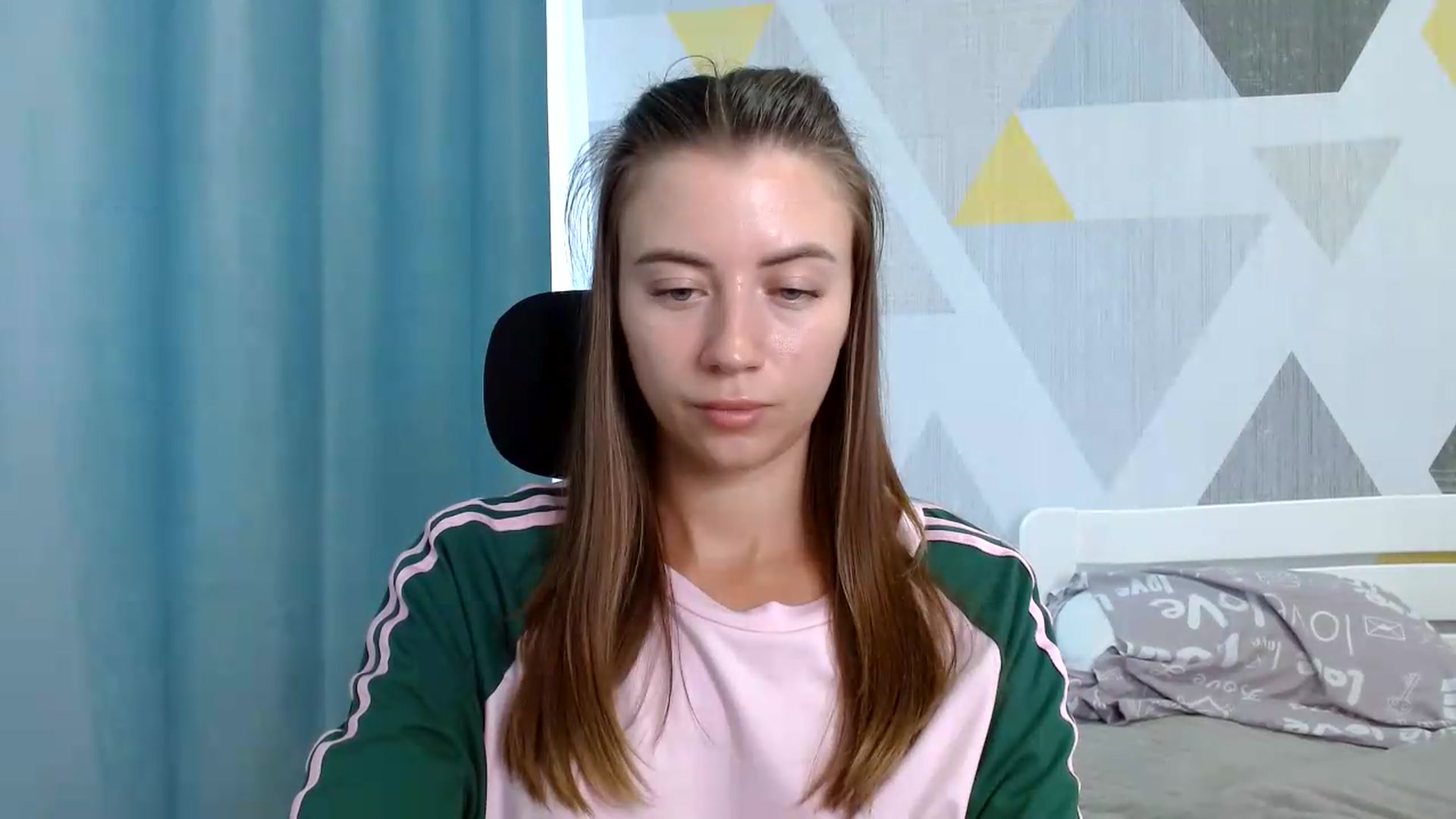 Gallery image thumbnail from Sulfate0's myfreecams stream on, 07/28/2026, 10:00 image 10 of 20