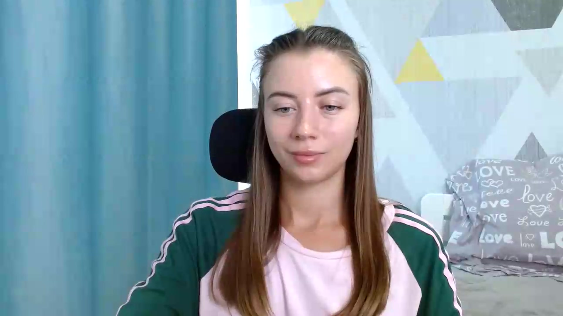 Gallery image thumbnail from Sulfate0's myfreecams stream on, 07/28/2026, 11:06 image 10 of 20