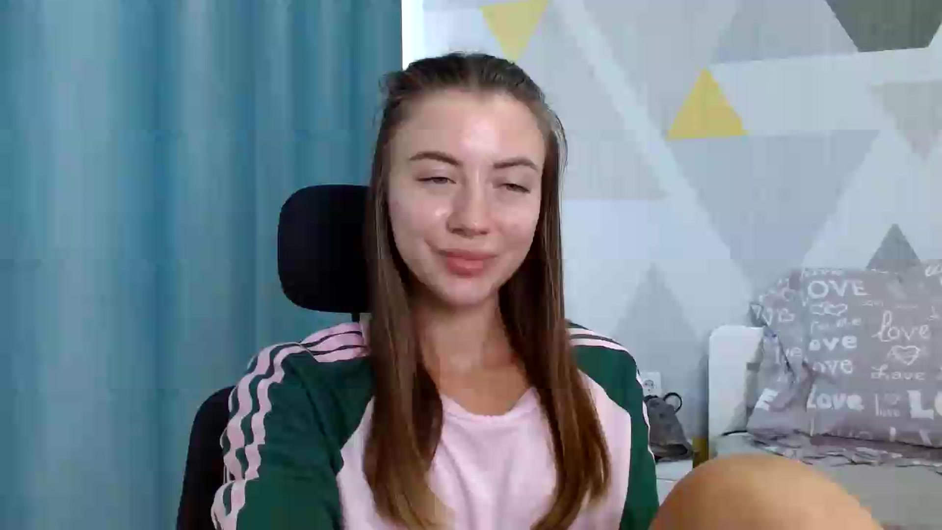 Gallery image thumbnail from Sulfate0's myfreecams stream on, 07/28/2026, 11:06 image 11 of 20