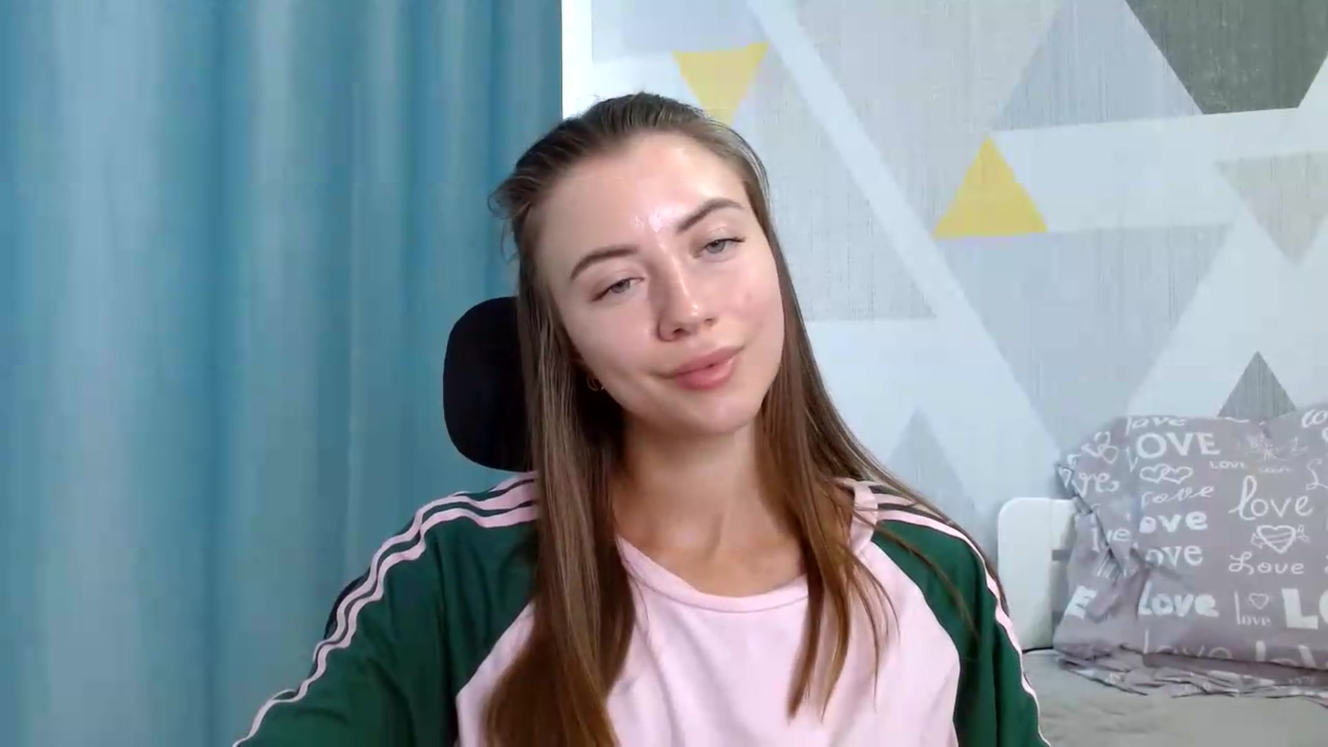 Gallery image thumbnail from Sulfate0's myfreecams stream on, 07/28/2026, 11:06 image 16 of 20