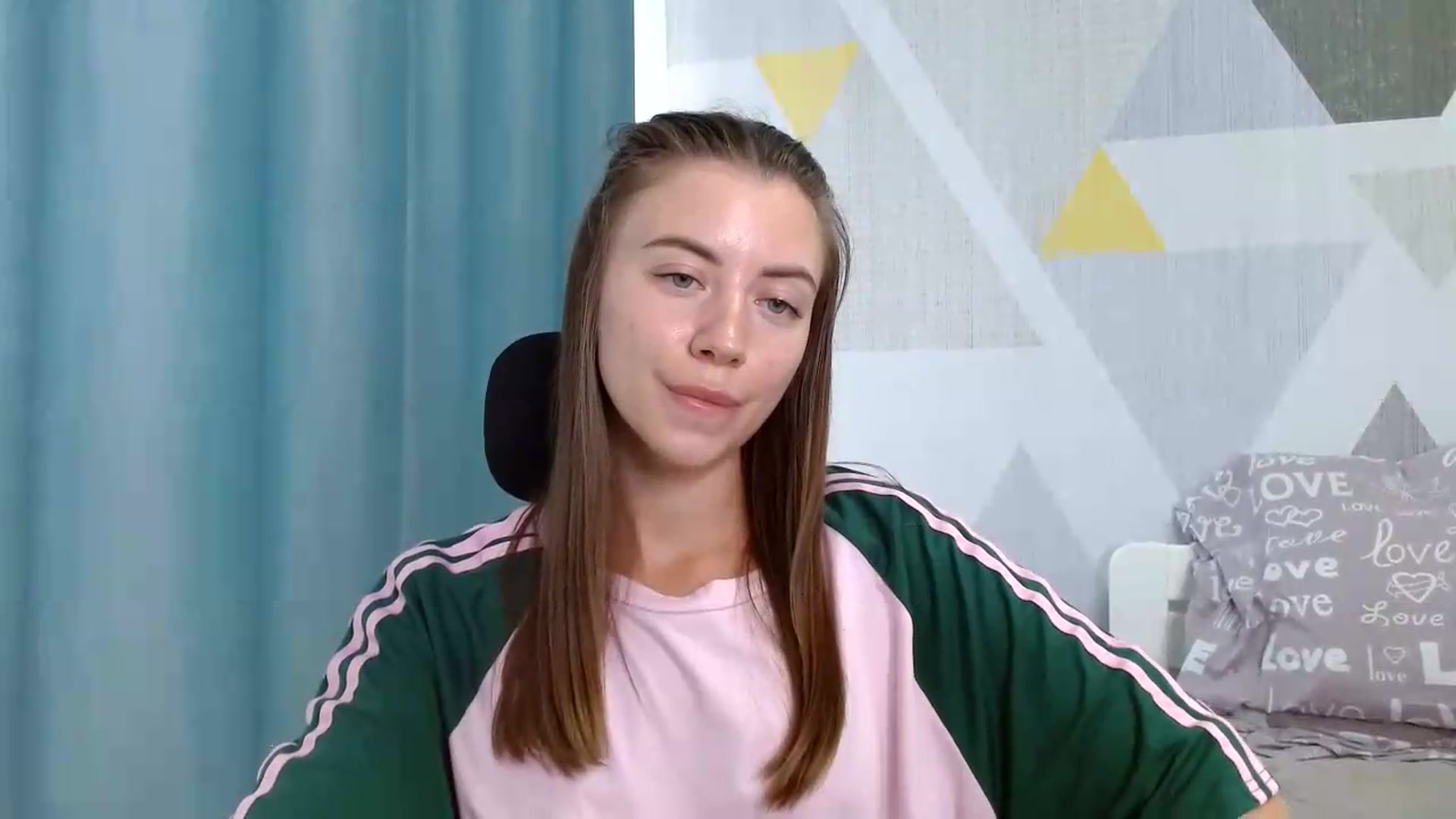 Gallery image thumbnail from Sulfate0's myfreecams stream on, 07/28/2026, 11:49 image 16 of 20