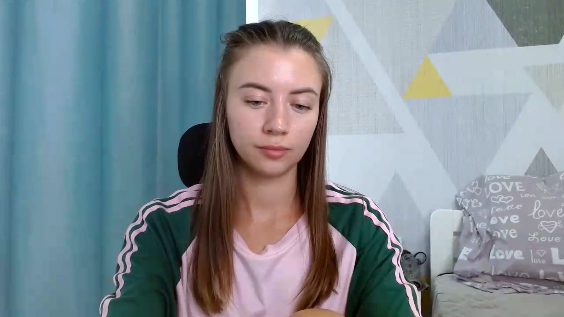 Gallery image thumbnail from Sulfate0's myfreecams stream on, 07/28/2026, 11:49 image 18 of 20