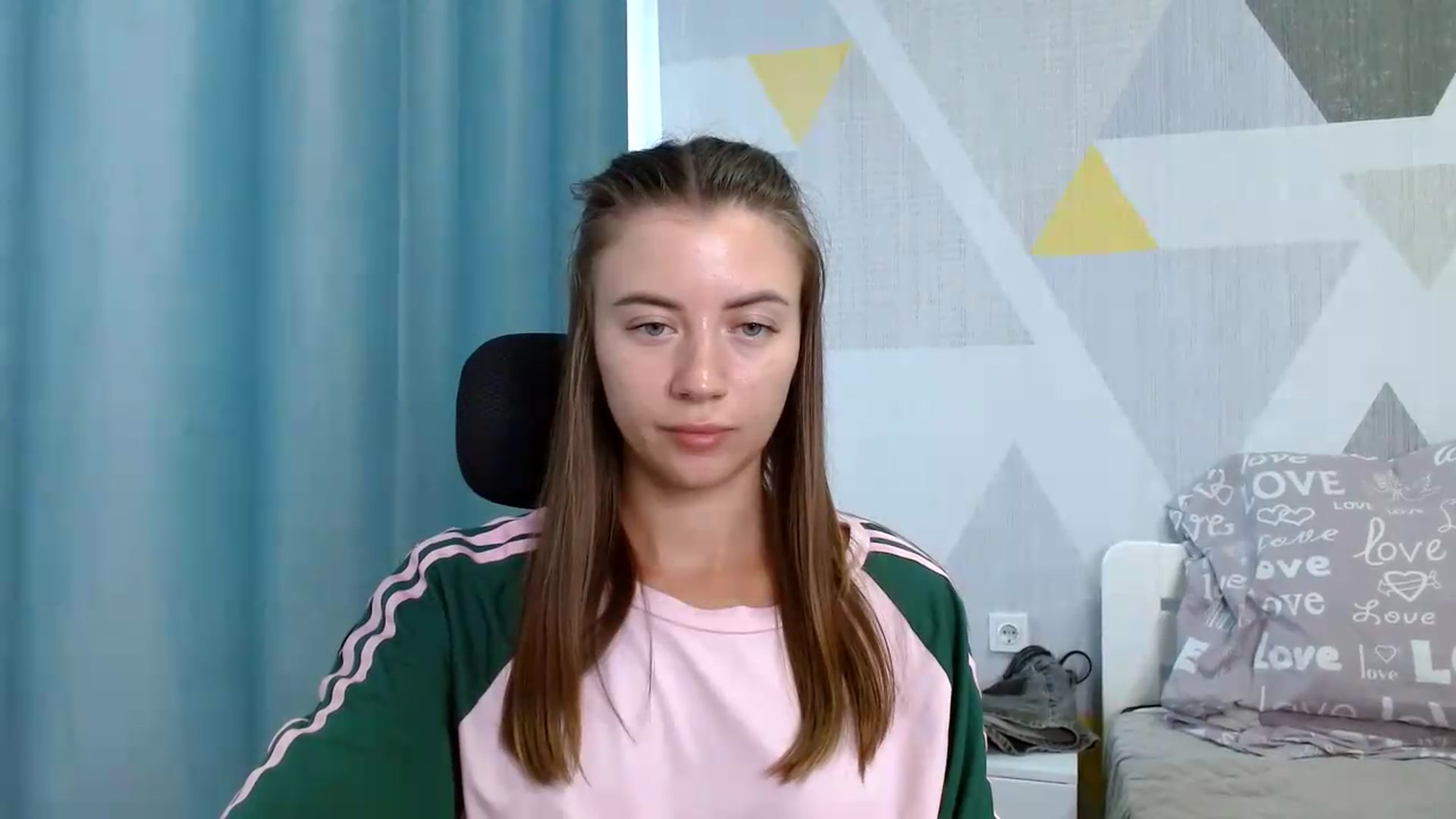 Gallery image thumbnail from Sulfate0's myfreecams stream on, 07/28/2026, 11:49 image 14 of 20