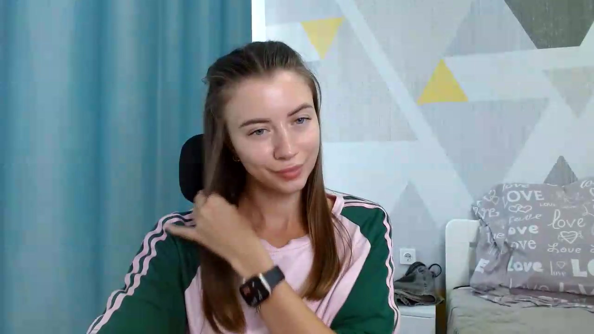 Gallery image thumbnail from Sulfate0's myfreecams stream on, 07/28/2026, 11:49 image 13 of 20
