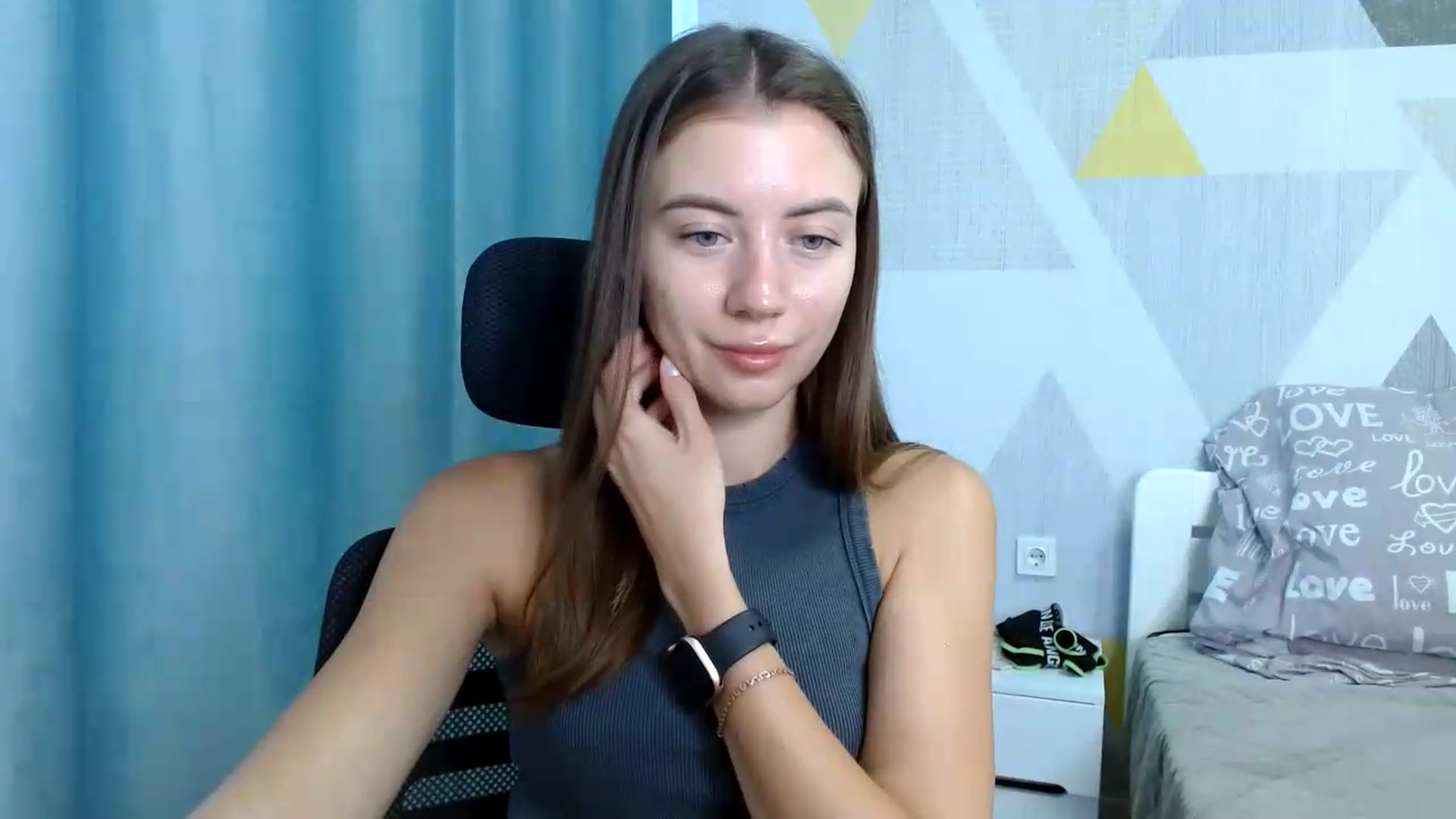 Gallery image thumbnail from Sulfate0's myfreecams stream on, 07/29/2026, 06:27 image 19 of 20