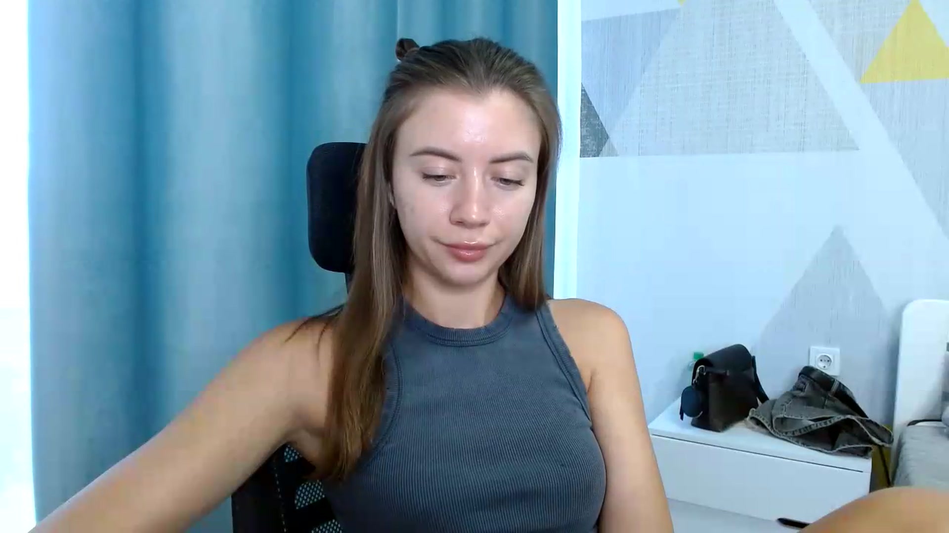 Gallery image thumbnail from Sulfate0's myfreecams stream on, 07/29/2026, 08:16 image 11 of 20