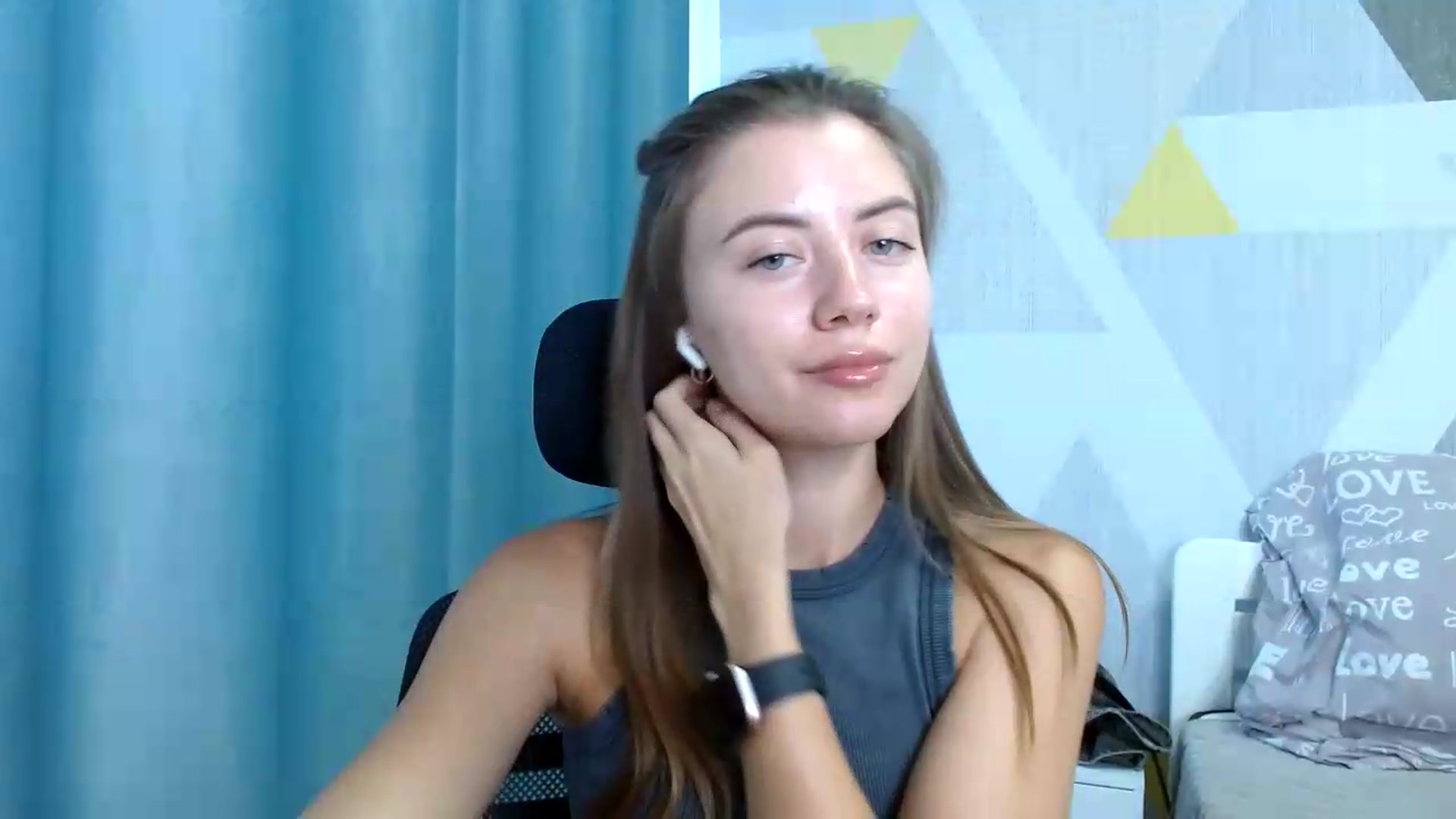 Gallery image thumbnail from Sulfate0's myfreecams stream on, 07/29/2026, 09:21 image 5 of 20