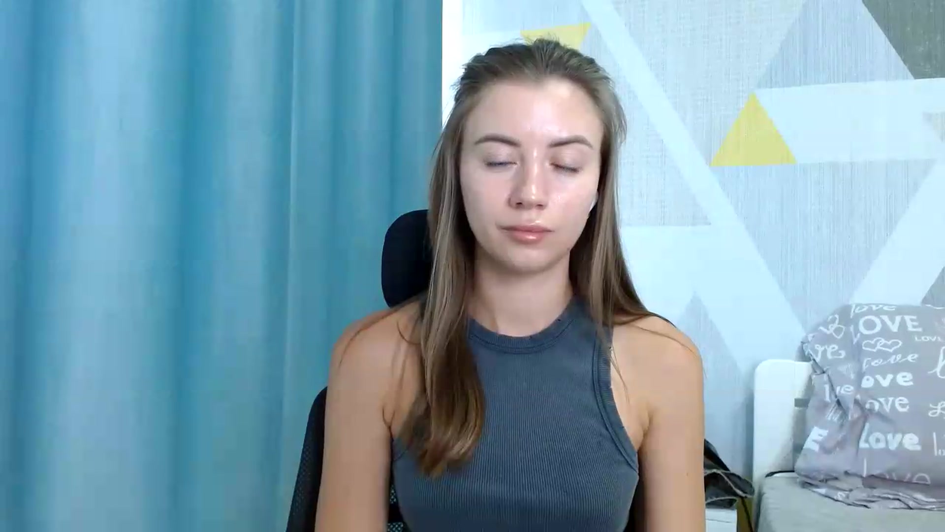 Gallery image thumbnail from Sulfate0's myfreecams stream on, 07/29/2026, 10:00 image 16 of 20