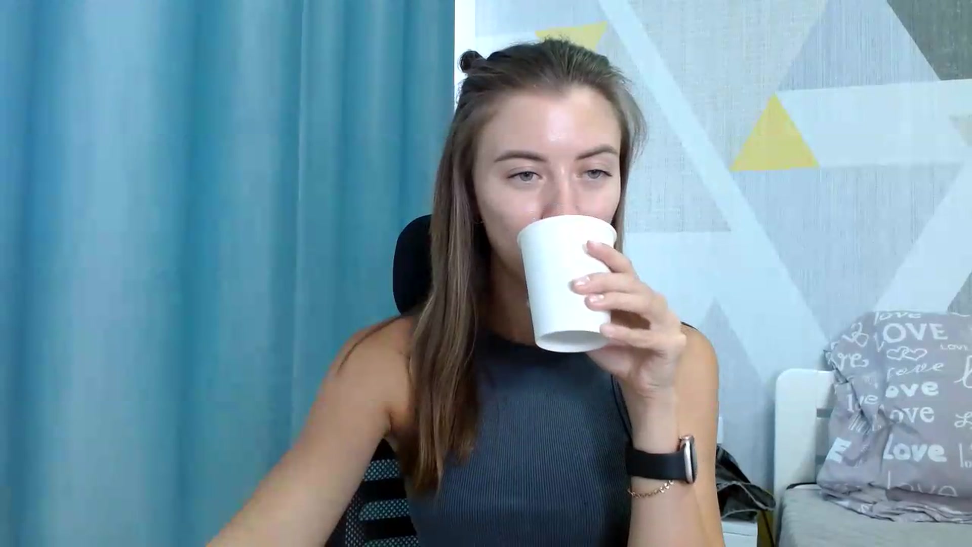Gallery image thumbnail from Sulfate0's myfreecams stream on, 07/29/2026, 10:00 image 18 of 20
