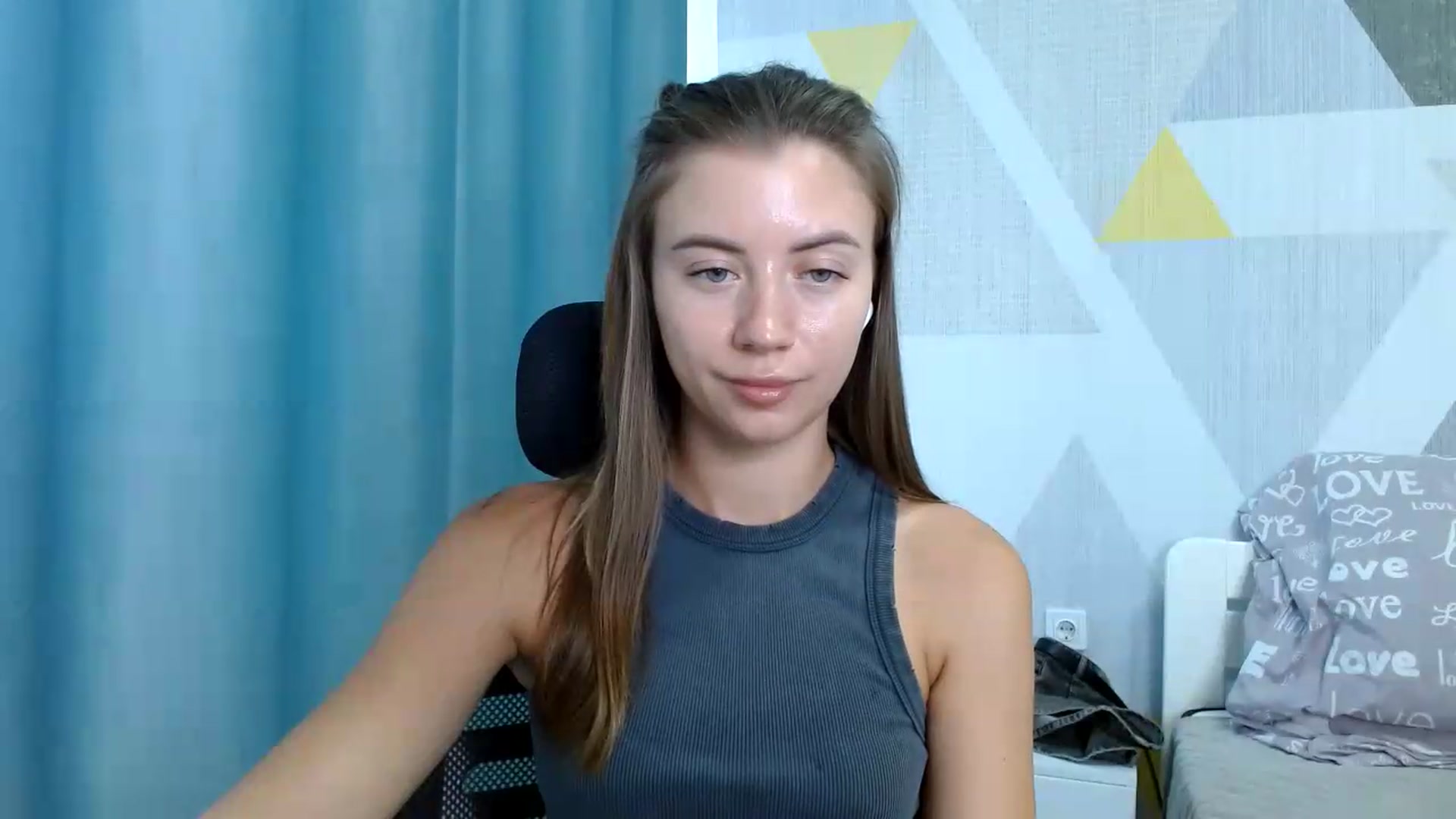 Gallery image thumbnail from Sulfate0's myfreecams stream on, 07/29/2026, 10:00 image 6 of 20