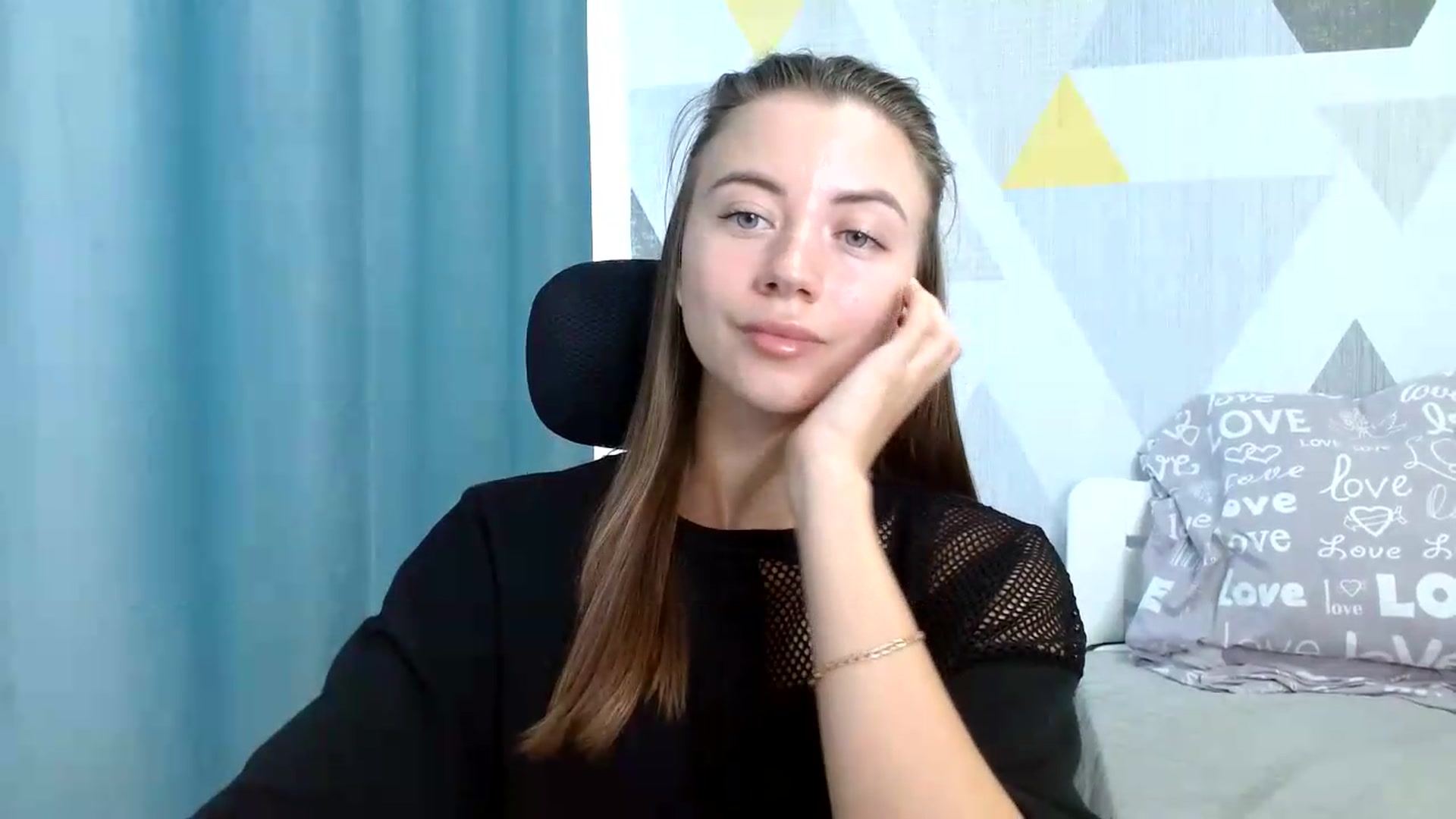 Gallery image thumbnail from Sulfate0's myfreecams stream on, 07/30/2026, 09:41 image 18 of 20