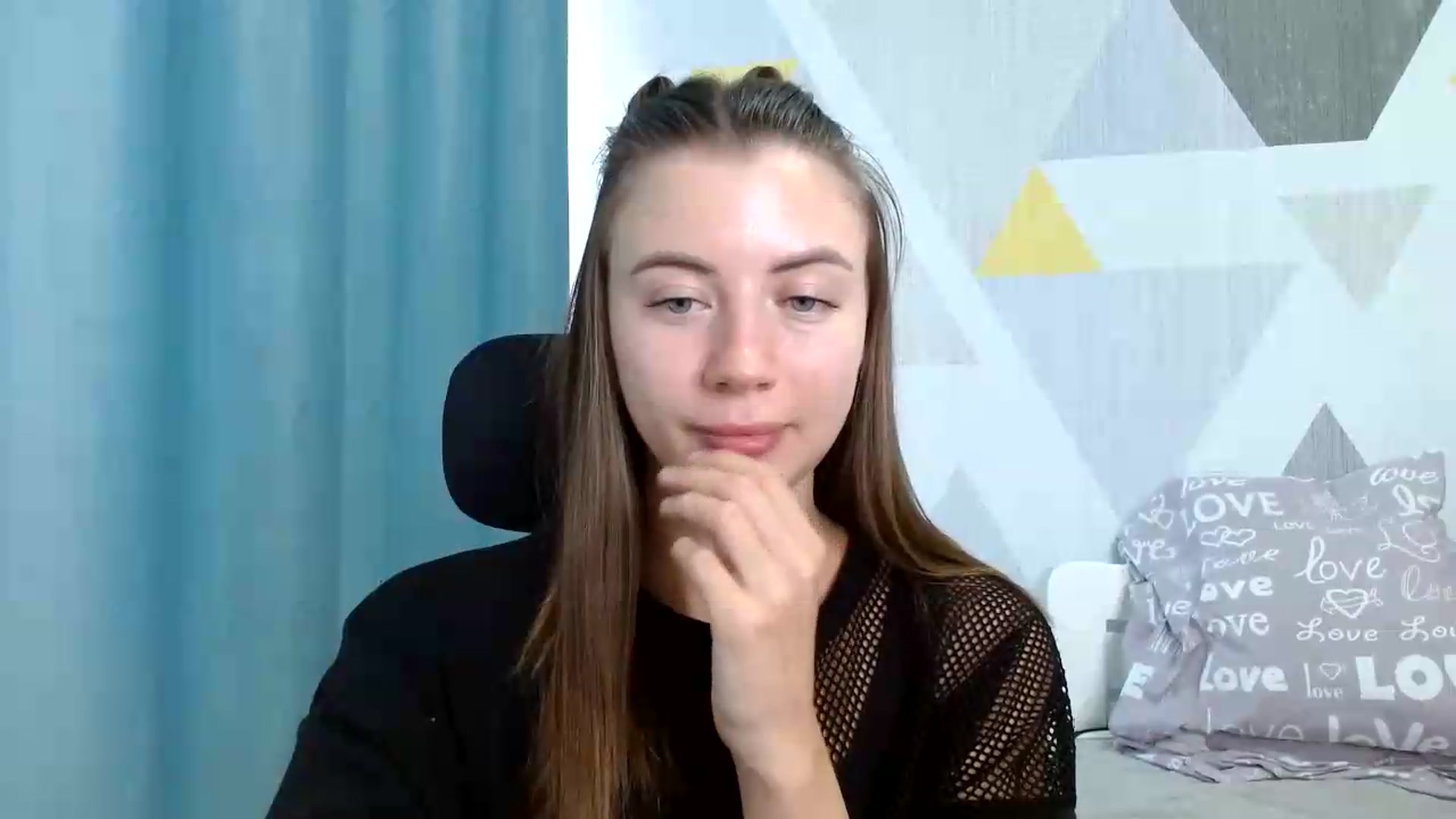 Gallery image thumbnail from Sulfate0's myfreecams stream on, 07/30/2026, 10:34 image 12 of 20