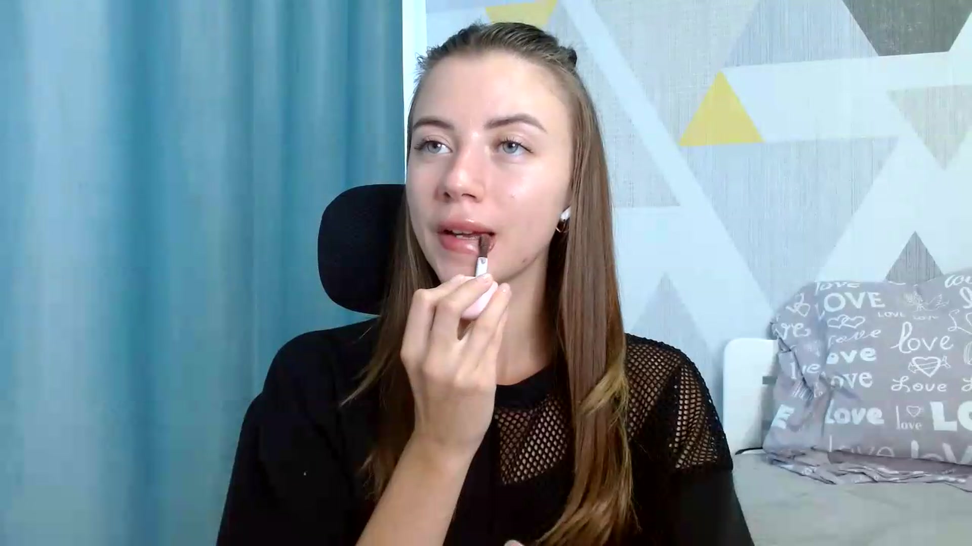Gallery image thumbnail from Sulfate0's myfreecams stream on, 07/30/2026, 11:13 image 3 of 20