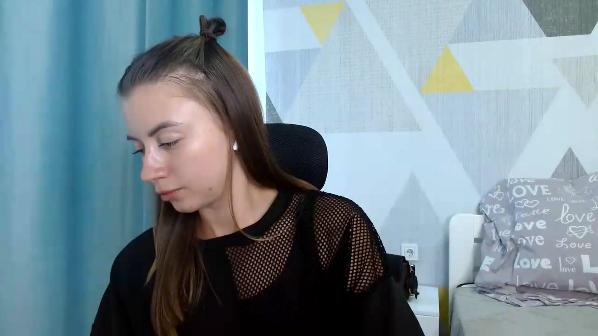Gallery image thumbnail from Sulfate0's myfreecams stream on, 07/30/2026, 11:43 image 2 of 20