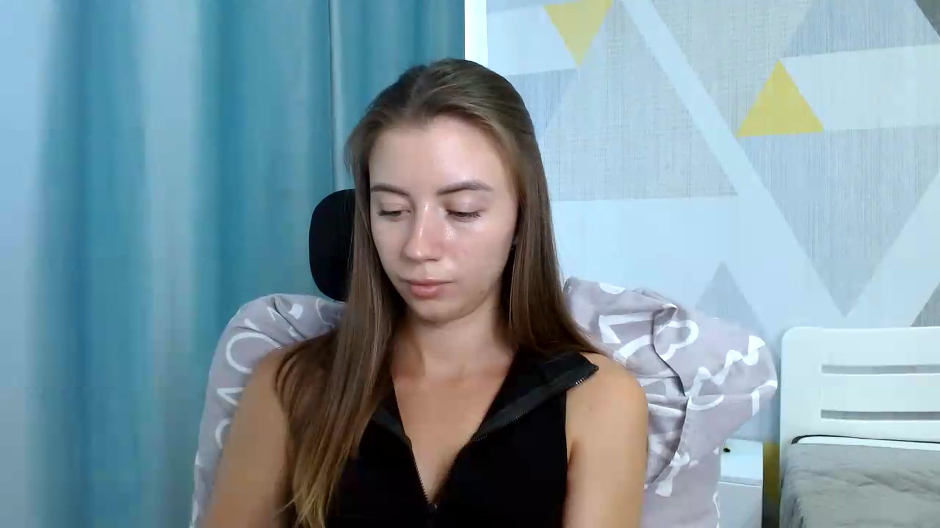 Gallery image thumbnail from Sulfate0's myfreecams stream on, 07/31/2026, 09:00 image 18 of 20