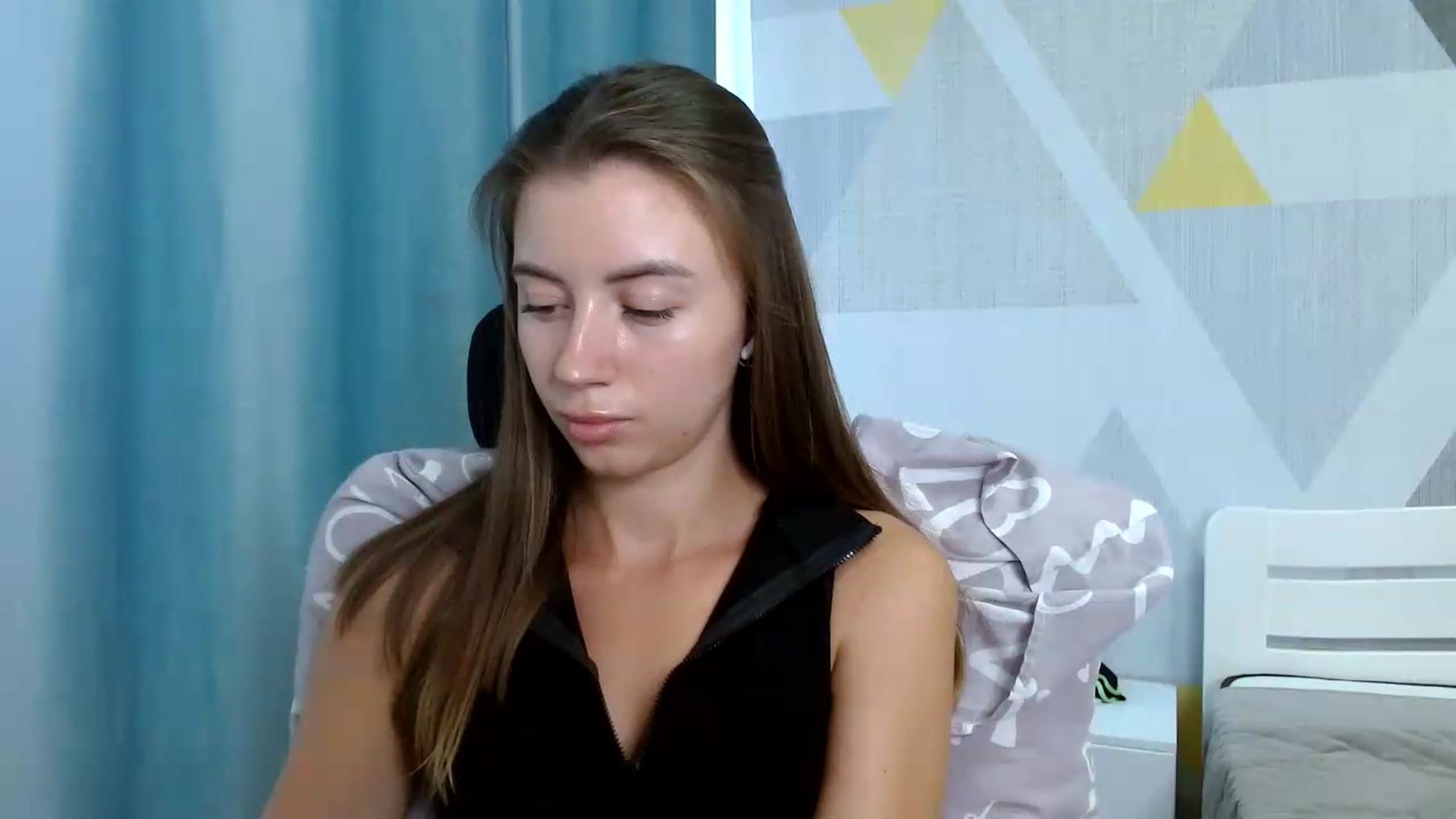 Gallery image thumbnail from Sulfate0's myfreecams stream on, 07/31/2026, 09:00 image 14 of 20