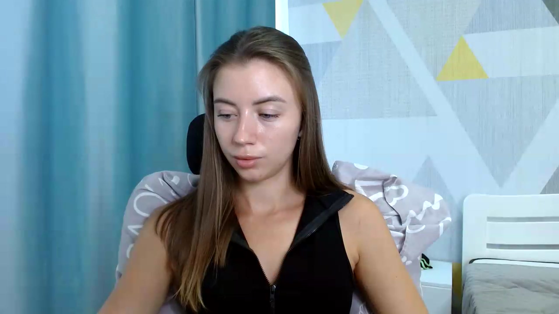 Gallery image thumbnail from Sulfate0's myfreecams stream on, 07/31/2026, 09:00 image 16 of 20