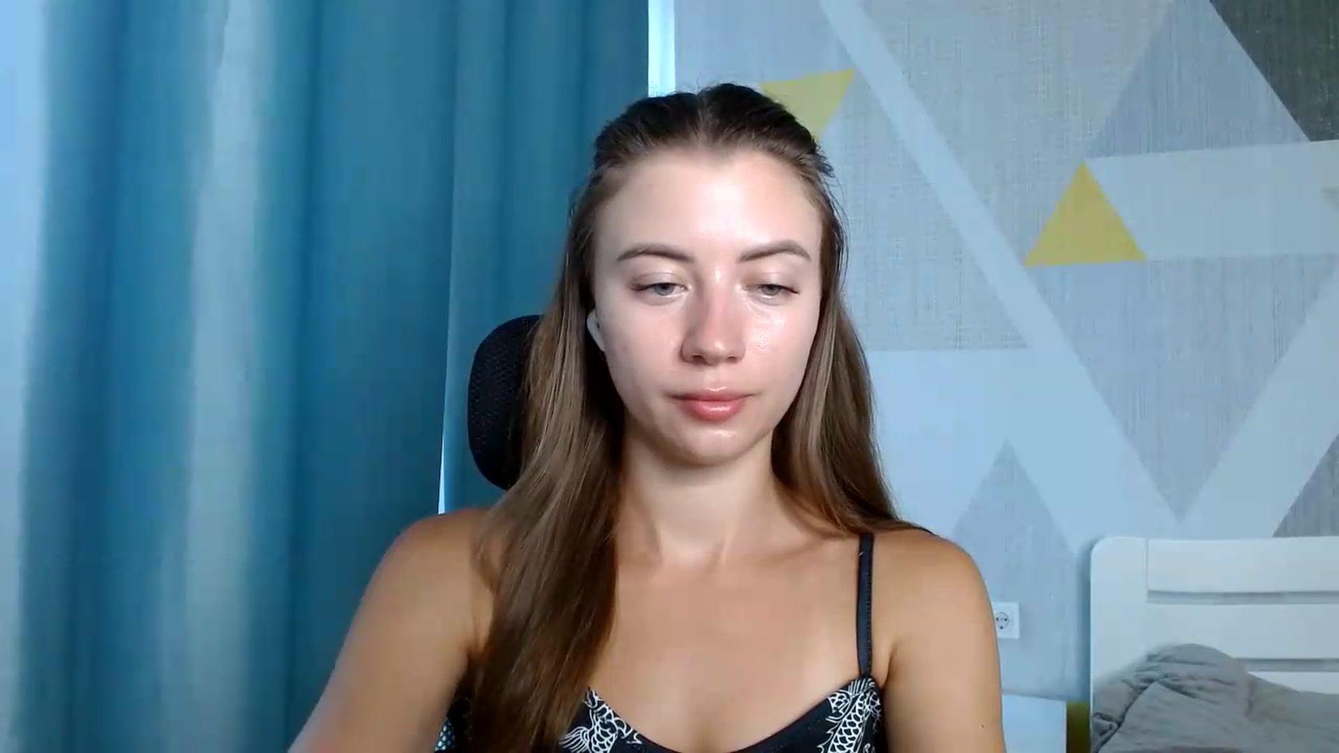 Gallery image thumbnail from Sulfate0's myfreecams stream on, 08/03/2026, 07:27 image 10 of 20