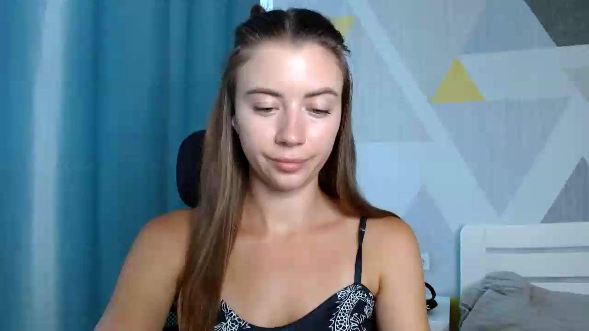 Gallery image thumbnail from Sulfate0's myfreecams stream on, 08/03/2026, 08:27 image 7 of 20