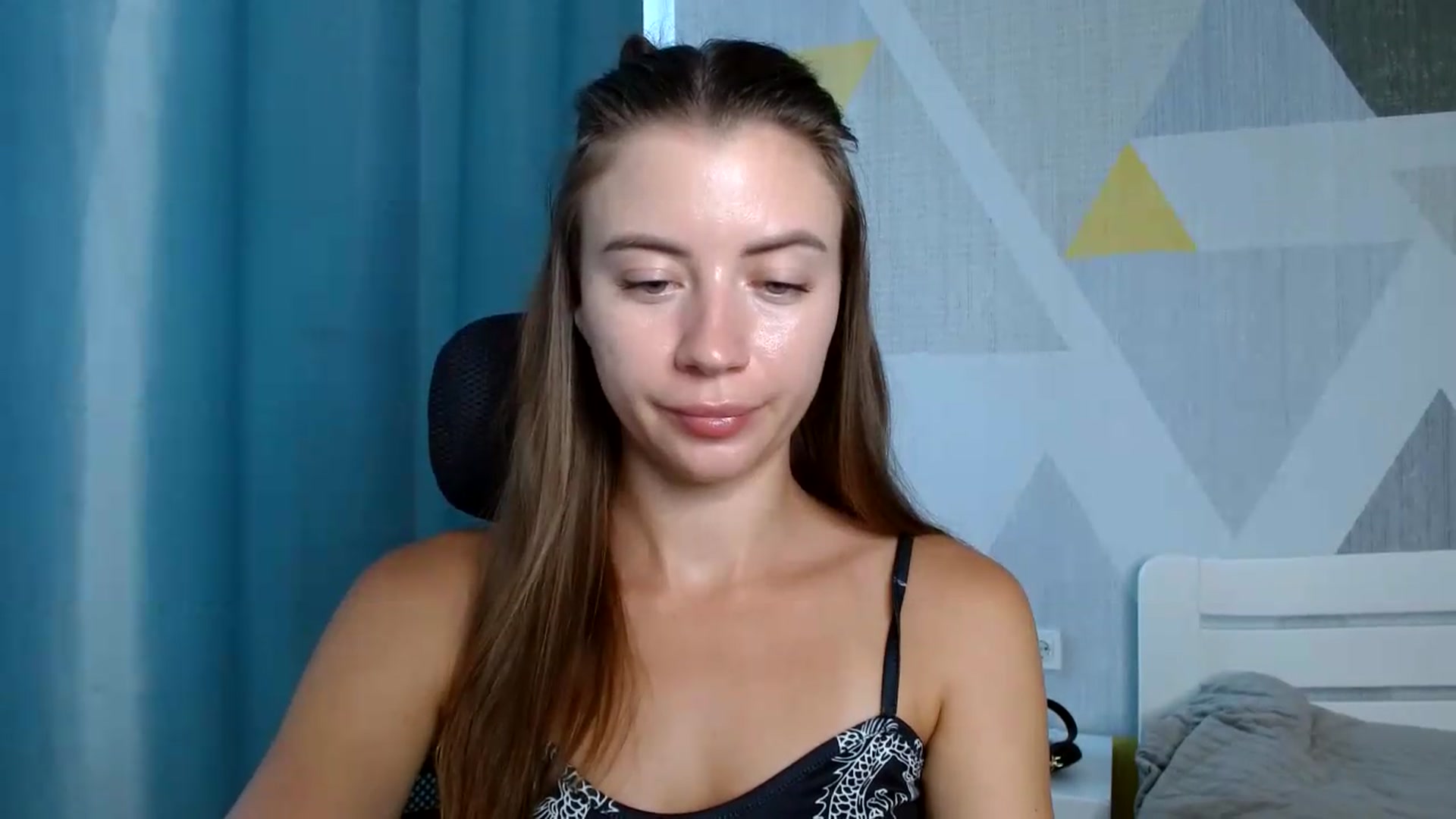 Gallery image thumbnail from Sulfate0's myfreecams stream on, 08/03/2026, 08:27 image 12 of 20