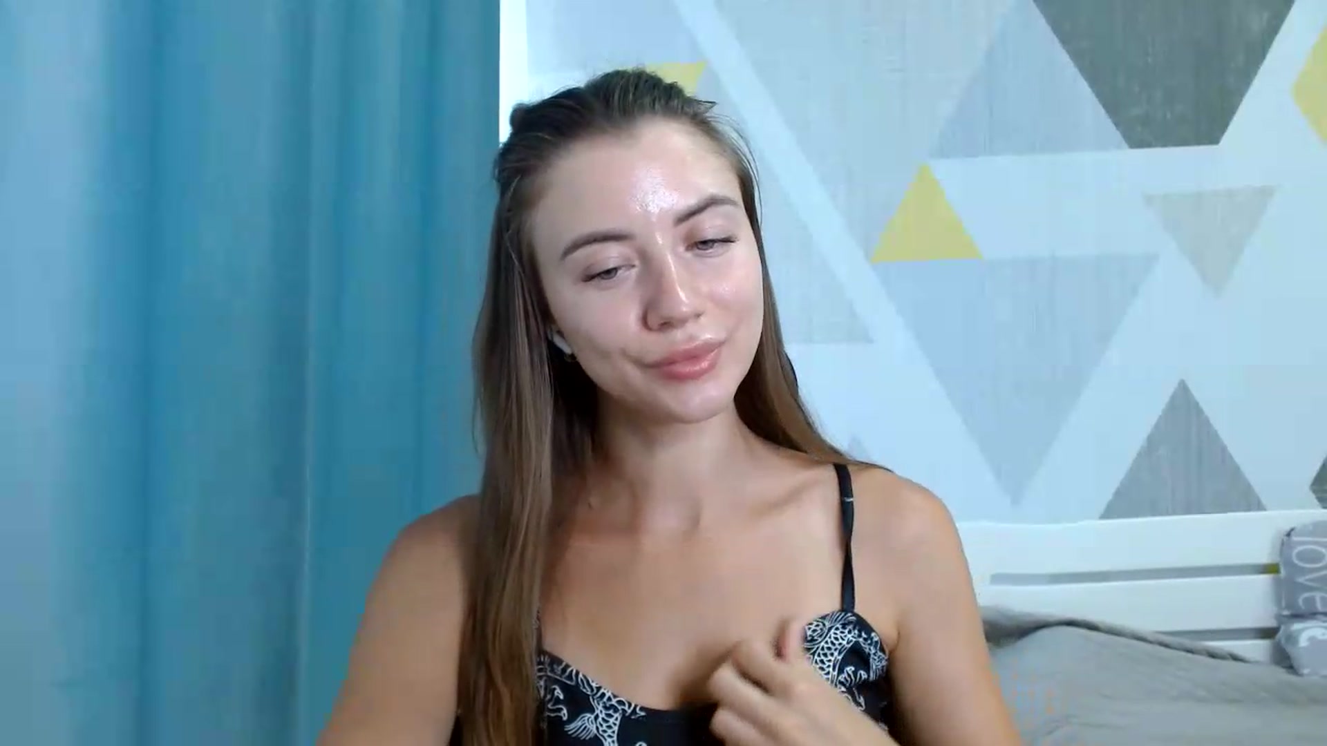 Gallery image thumbnail from Sulfate0's myfreecams stream on, 08/03/2026, 11:03 image 3 of 20