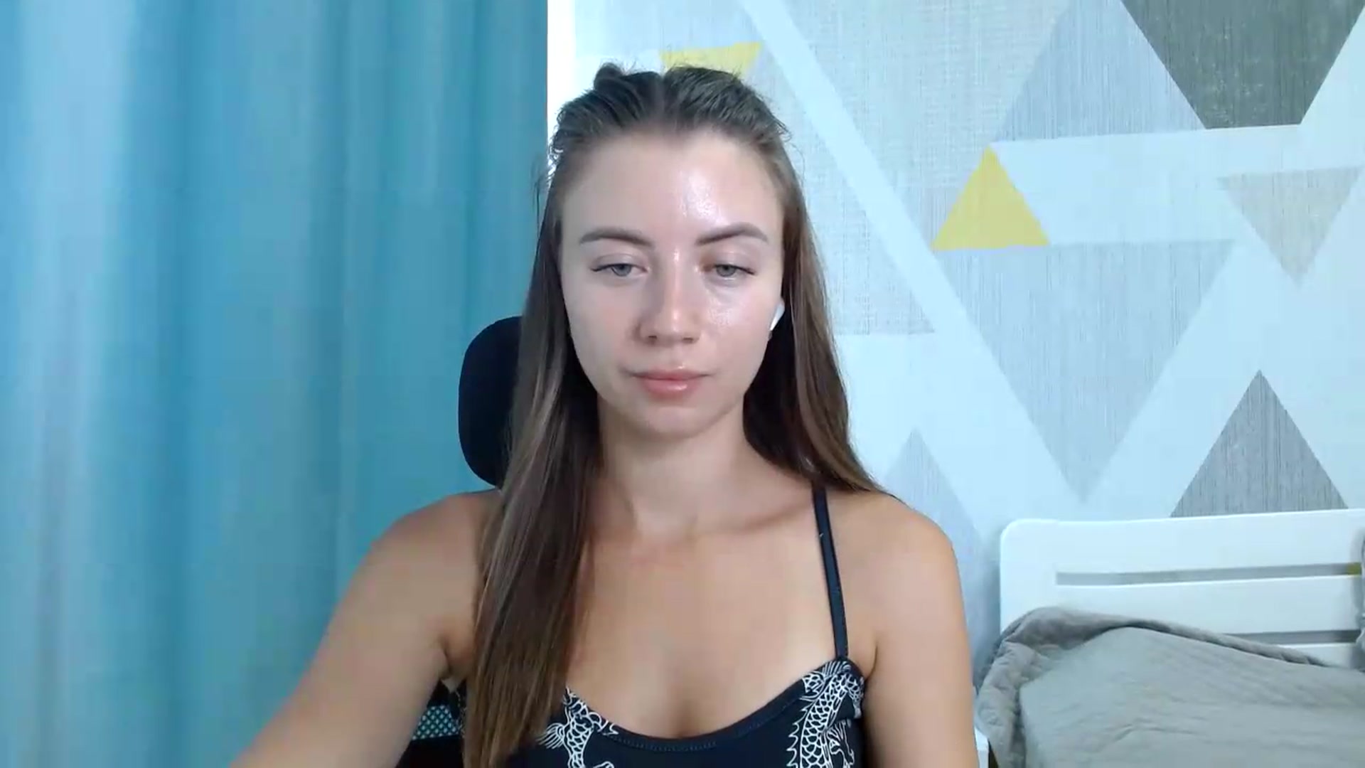 Gallery image thumbnail from Sulfate0's myfreecams stream on, 08/03/2026, 11:36 image 14 of 20