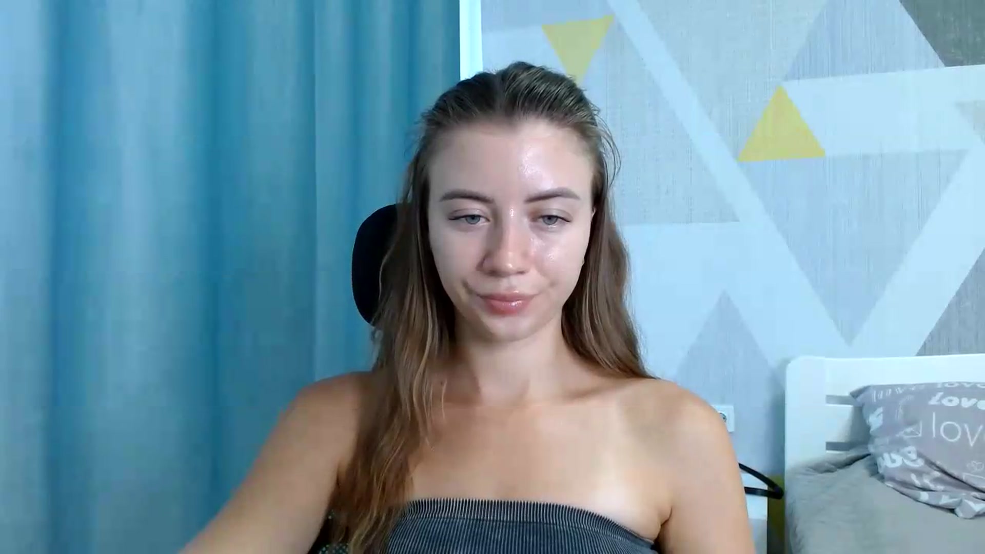Gallery image thumbnail from Sulfate0's myfreecams stream on, 08/05/2026, 08:14 image 10 of 20