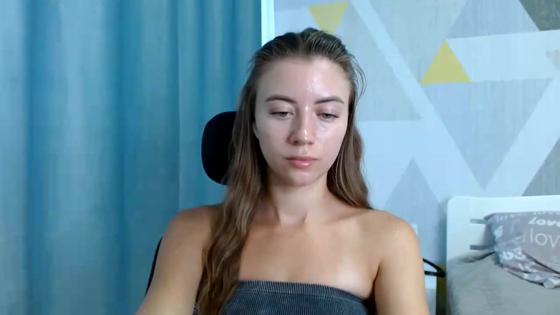 Gallery image thumbnail from Sulfate0's myfreecams stream on, 08/05/2026, 08:14 image 11 of 20