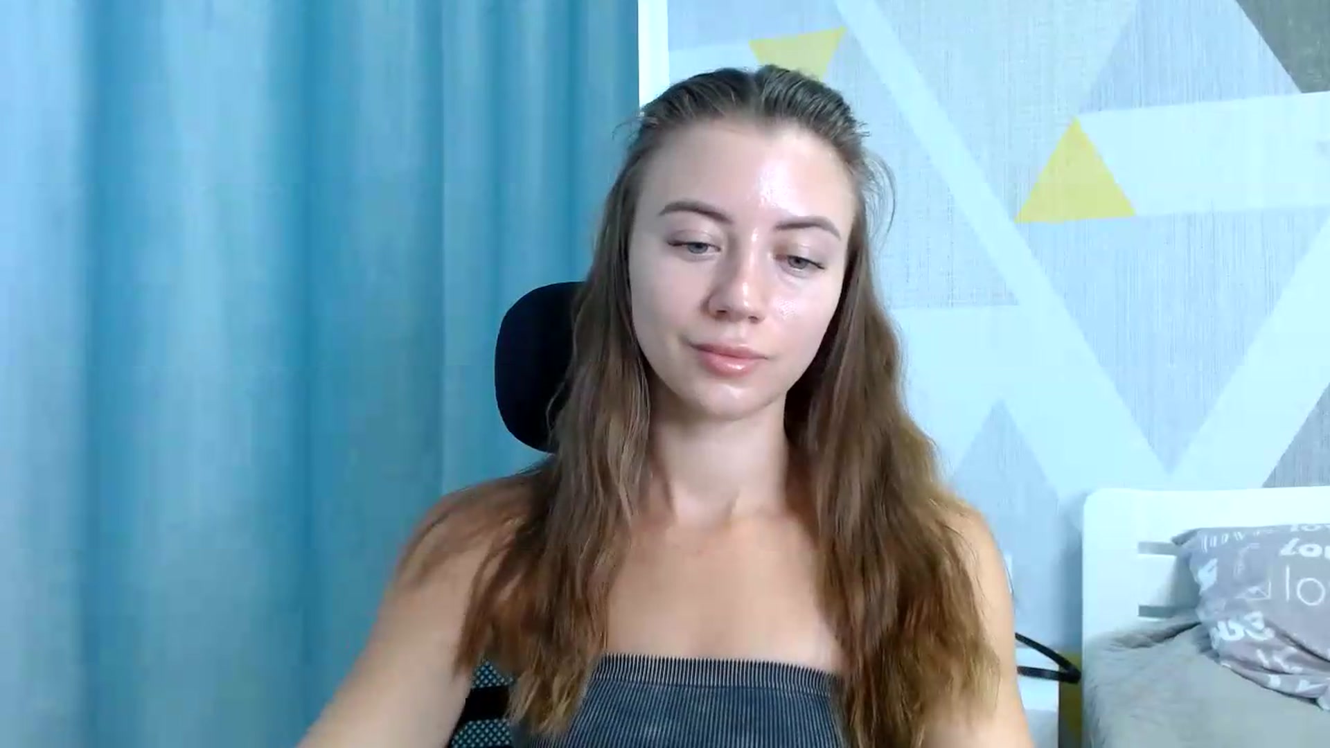 Gallery image thumbnail from Sulfate0's myfreecams stream on, 08/05/2026, 08:14 image 16 of 20