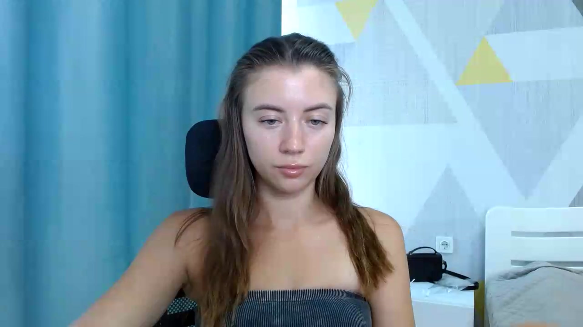 Gallery image thumbnail from Sulfate0's myfreecams stream on, 08/05/2026, 10:03 image 6 of 20