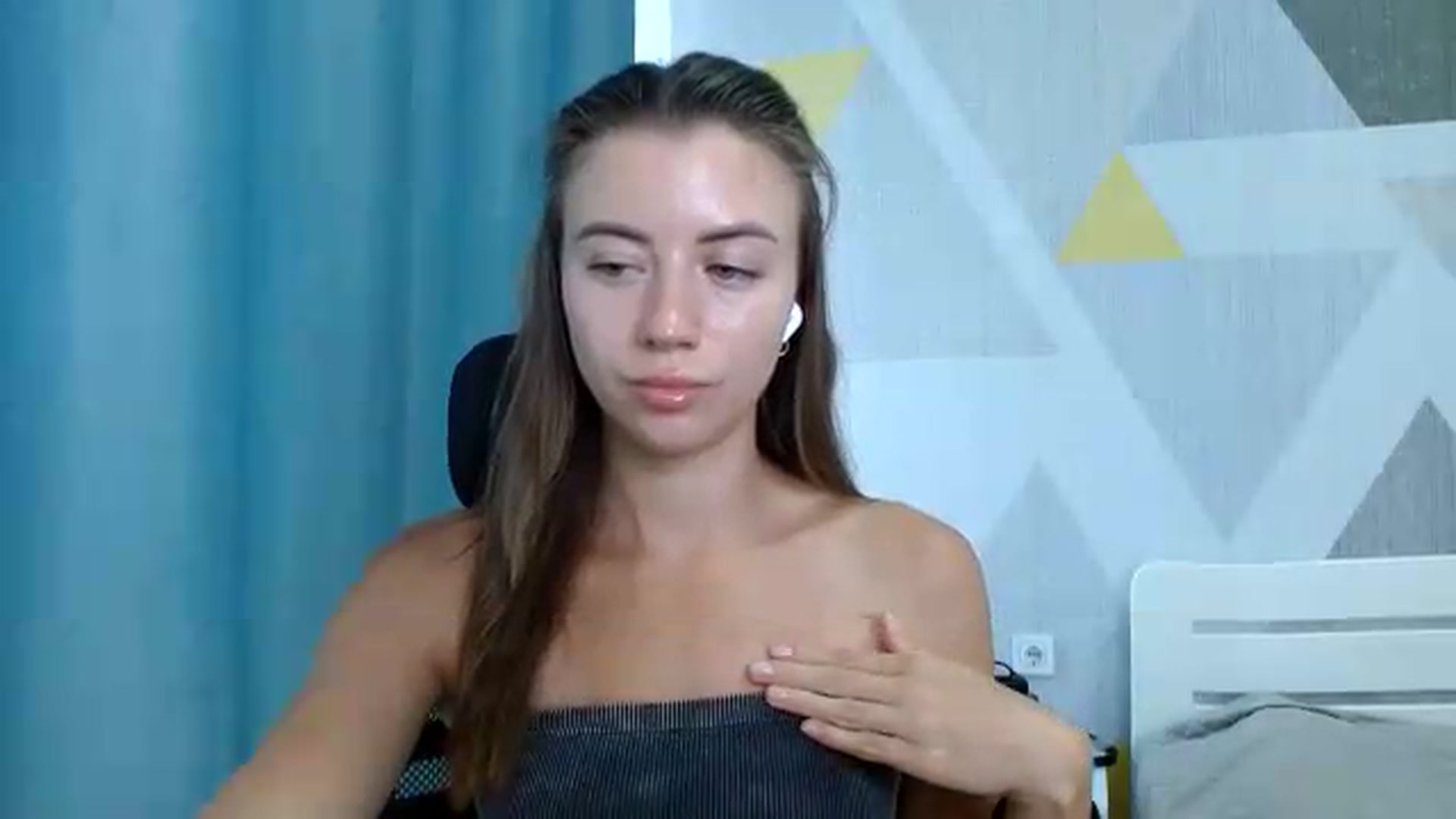 Gallery image thumbnail from Sulfate0's myfreecams stream on, 08/05/2026, 10:03 image 20 of 20
