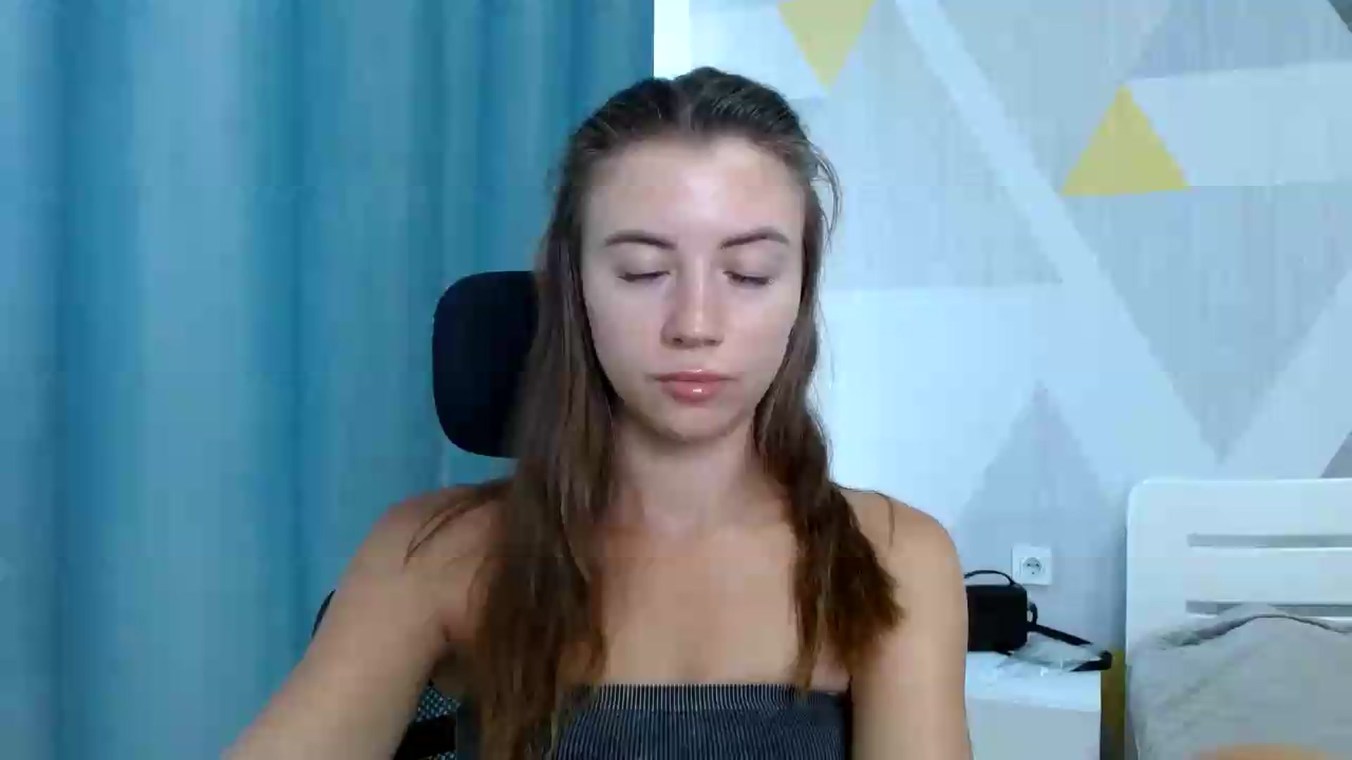 Gallery image thumbnail from Sulfate0's myfreecams stream on, 08/05/2026, 10:03 image 7 of 20