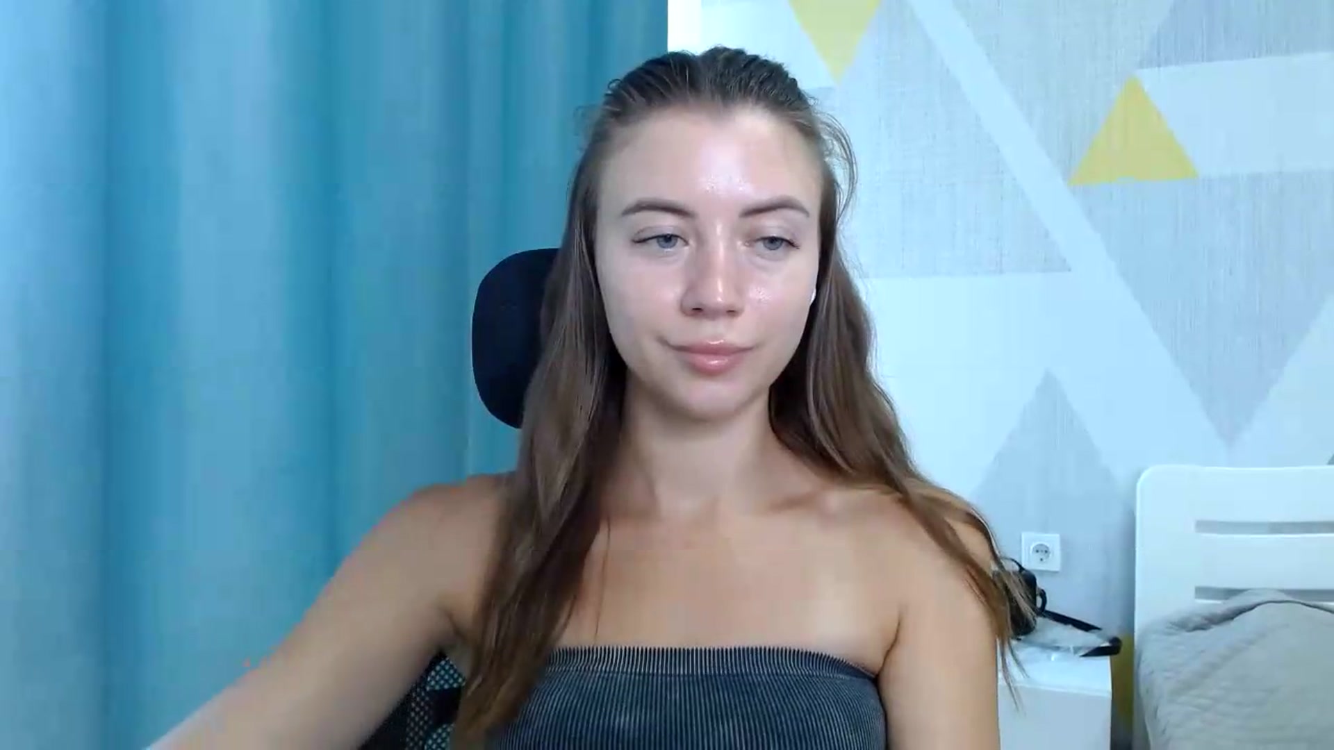 Gallery image thumbnail from Sulfate0's myfreecams stream on, 08/05/2026, 10:44 image 2 of 20