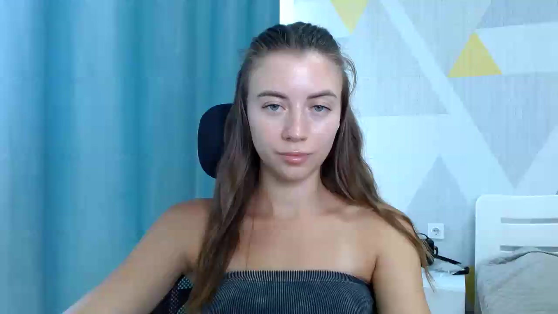 Gallery image thumbnail from Sulfate0's myfreecams stream on, 08/05/2026, 10:44 image 1 of 20