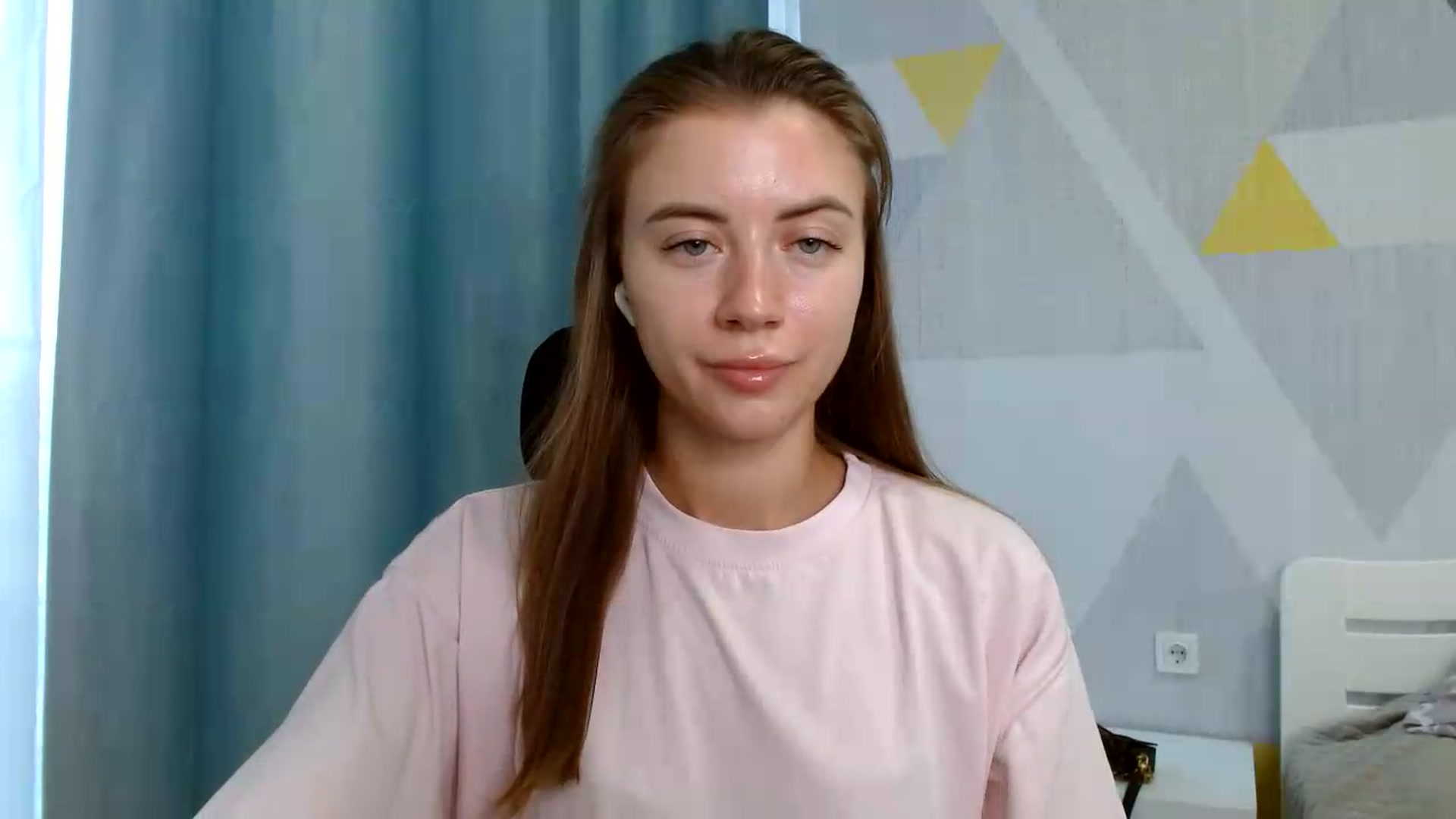 Gallery image thumbnail from Sulfate0's myfreecams stream on, 08/06/2026, 08:02 image 8 of 20