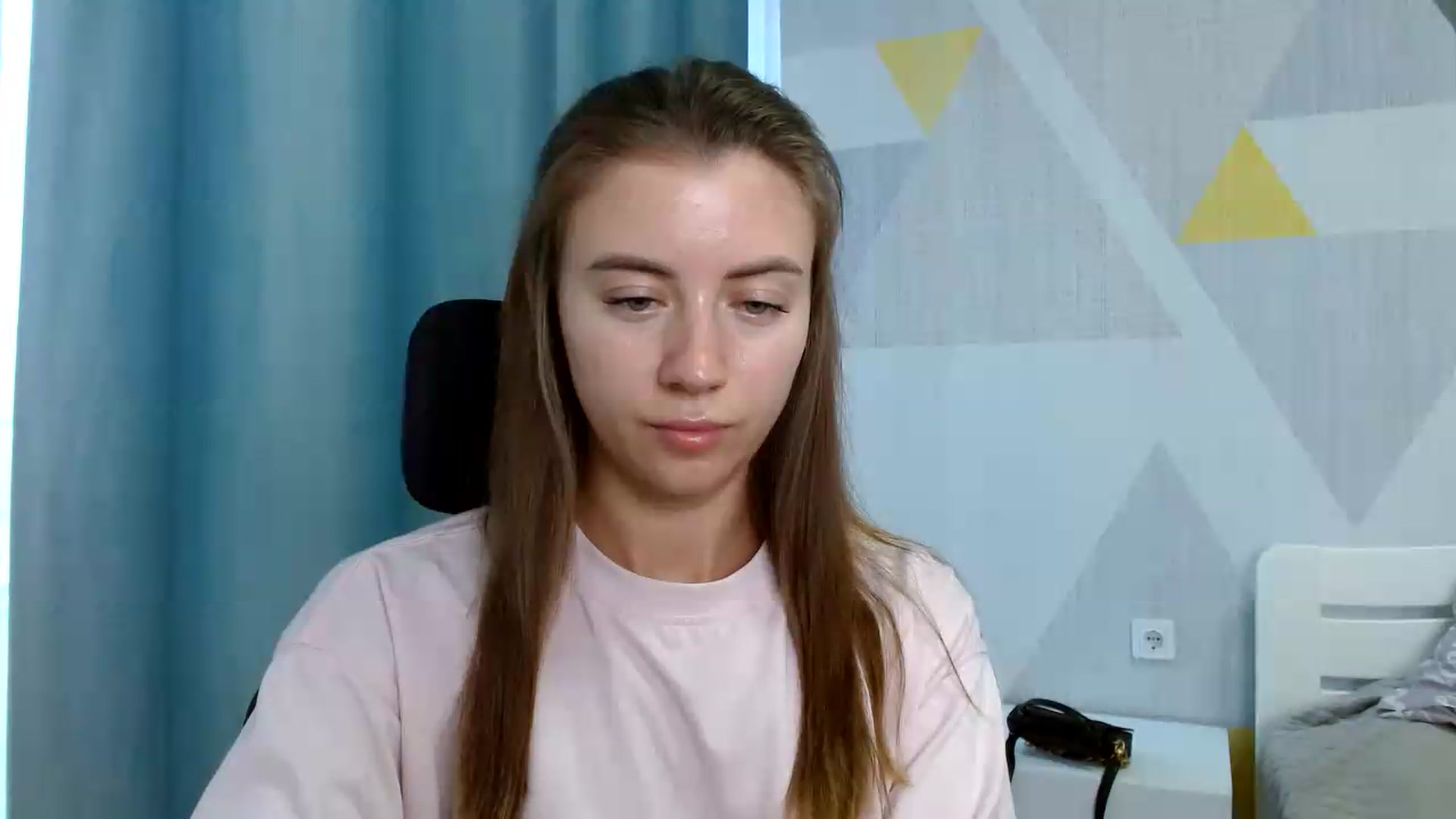 Gallery image thumbnail from Sulfate0's myfreecams stream on, 08/06/2026, 08:24 image 6 of 20