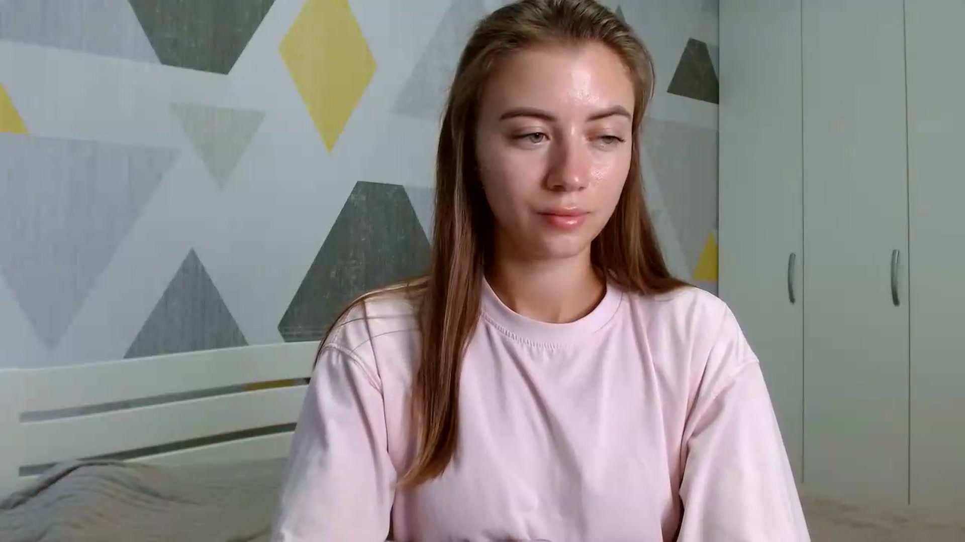 Gallery image thumbnail from Sulfate0's myfreecams stream on, 08/06/2026, 08:24 image 16 of 20