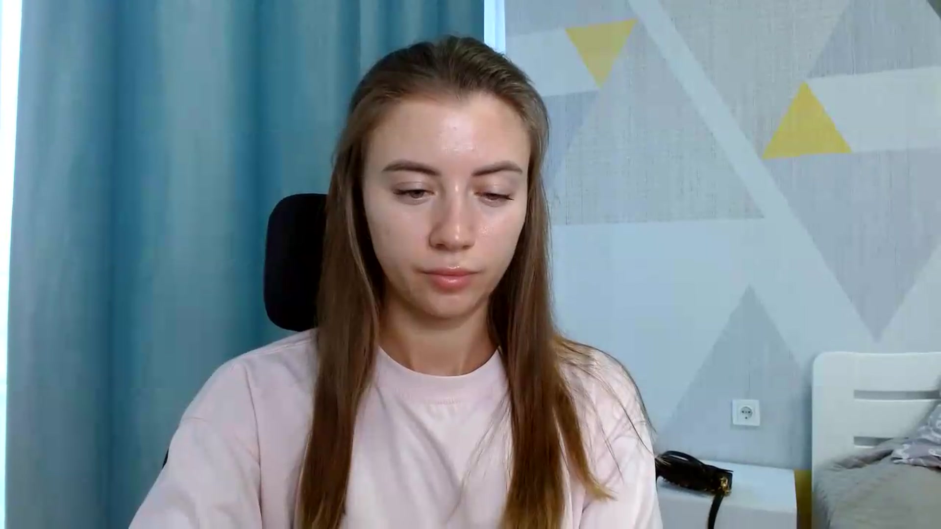 Gallery image thumbnail from Sulfate0's myfreecams stream on, 08/06/2026, 08:24 image 4 of 20