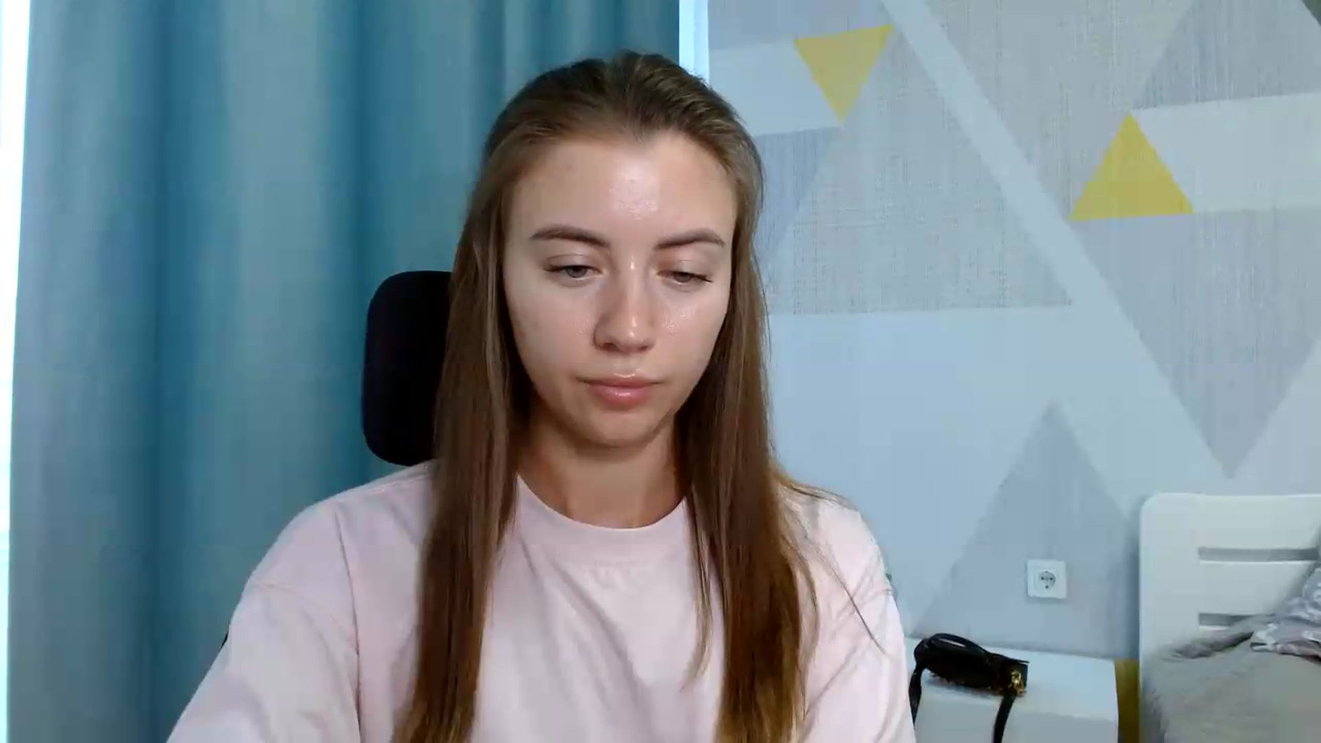 Gallery image thumbnail from Sulfate0's myfreecams stream on, 08/06/2026, 08:24 image 7 of 20