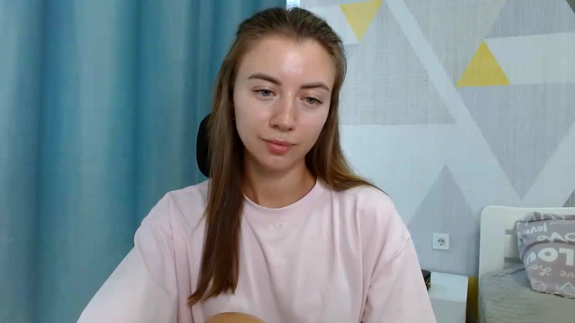 Gallery image thumbnail from Sulfate0's myfreecams stream on, 08/06/2026, 12:15 image 18 of 20