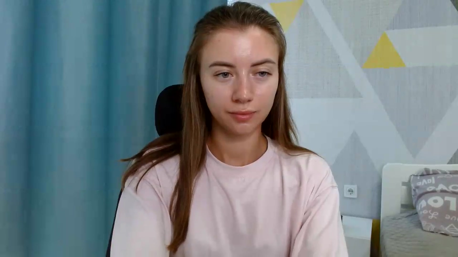Gallery image thumbnail from Sulfate0's myfreecams stream on, 08/06/2026, 12:15 image 13 of 20